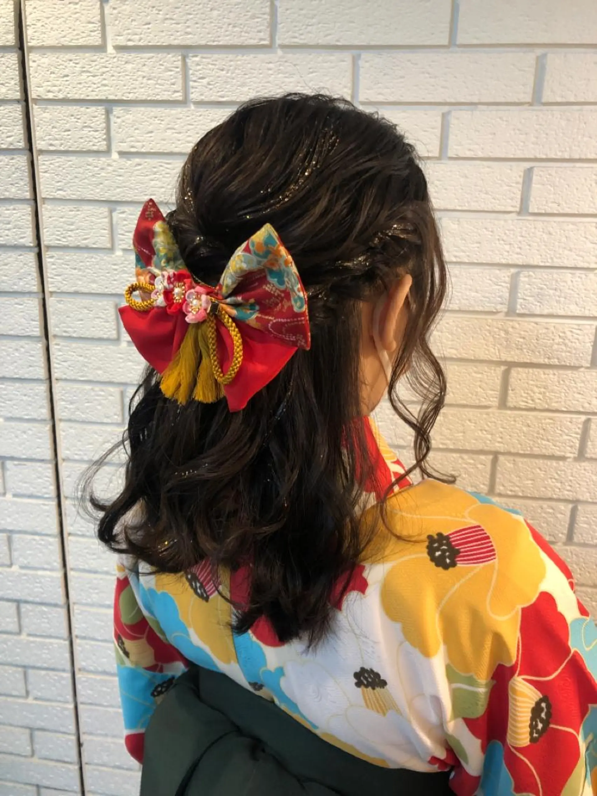 ヘアアレンジ 艶カラー🩵💛 NANAのヘアスタイル