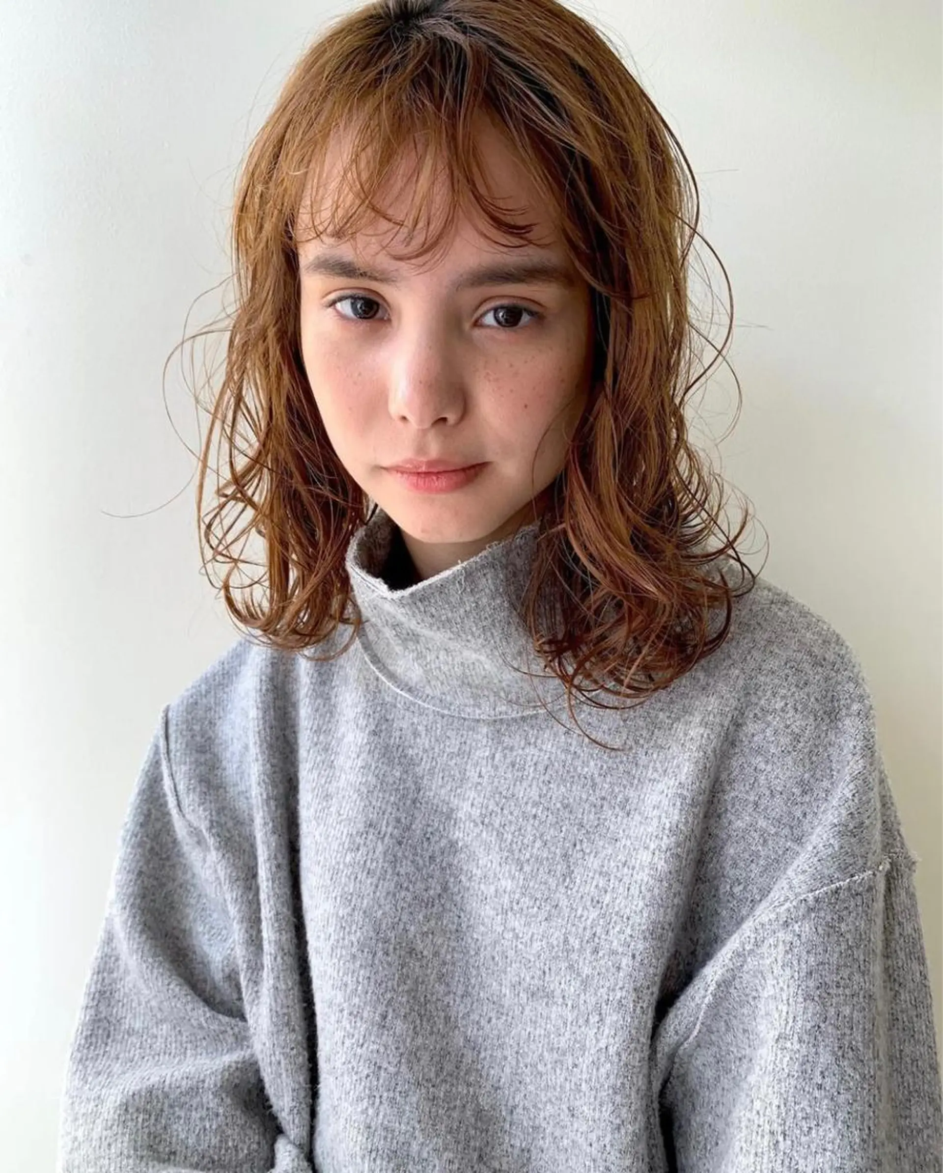 セミロング パーマ ヘアアレンジ 似合わせカラー / レイヤーMADOKAのヘアスタイル