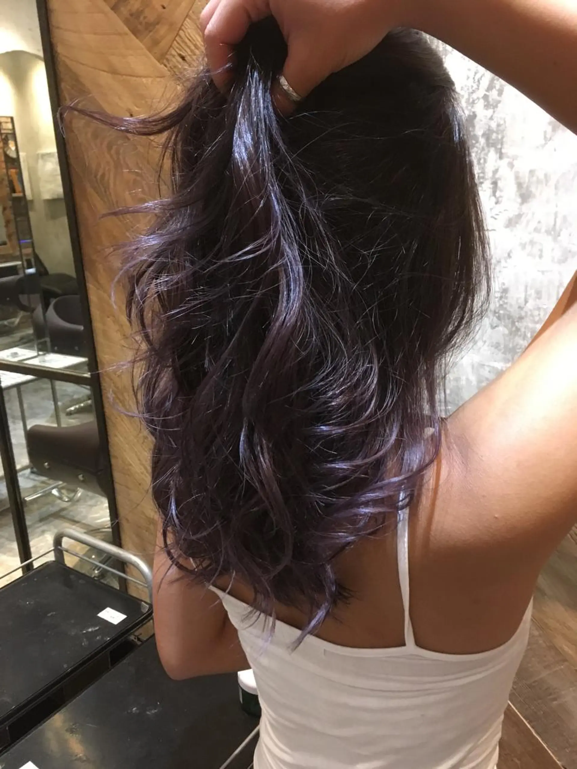 ミディアム カラー アッシュ バイオレットカラー バイオレットアッシュ 髪質改善✨艶髪✨ 古寺隆佑のヘアスタイル