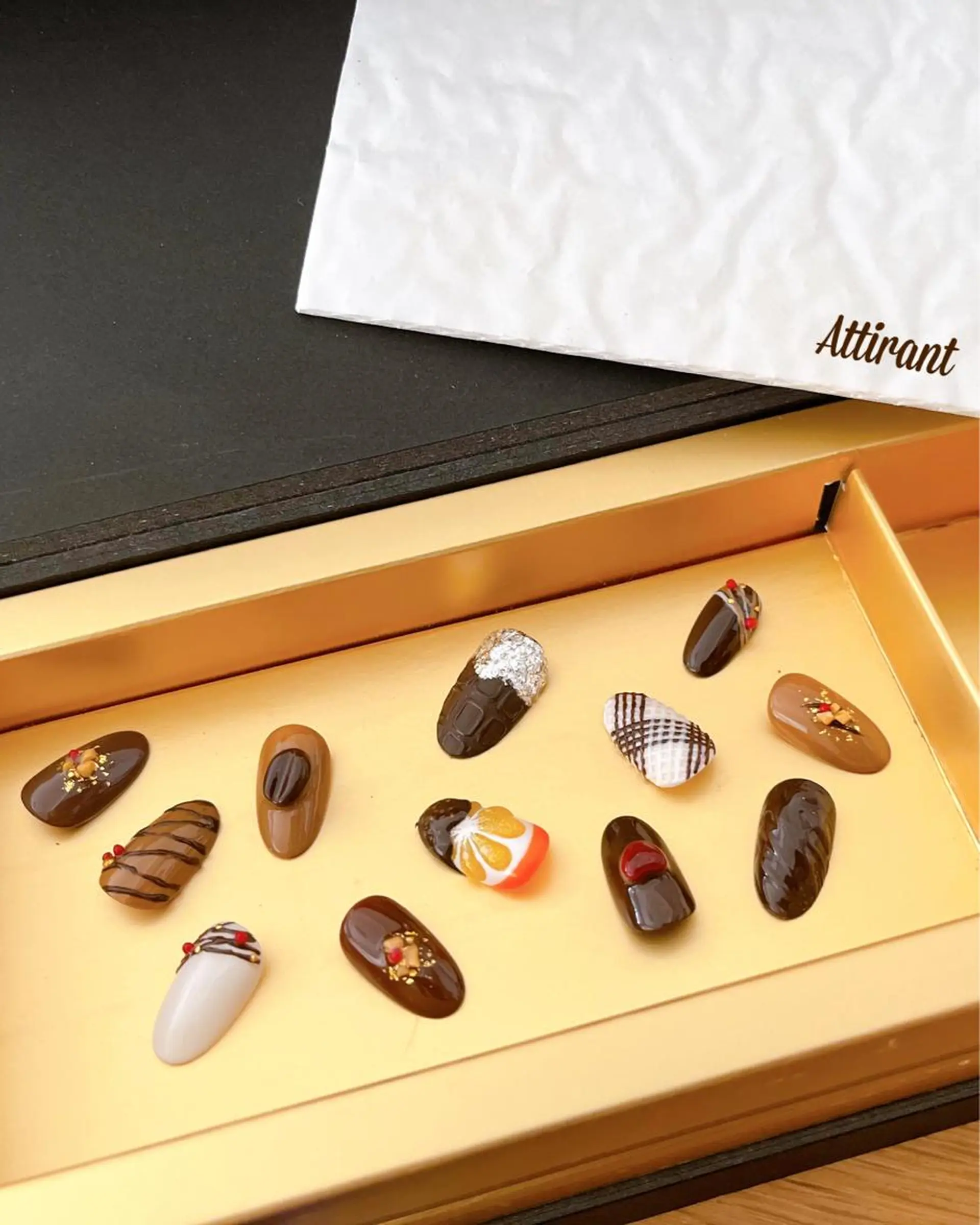 ネイル バレンタイン ハンドネイル ネイルサロン アティロン所属・ネイルサロン アティロンのネイルデザイン