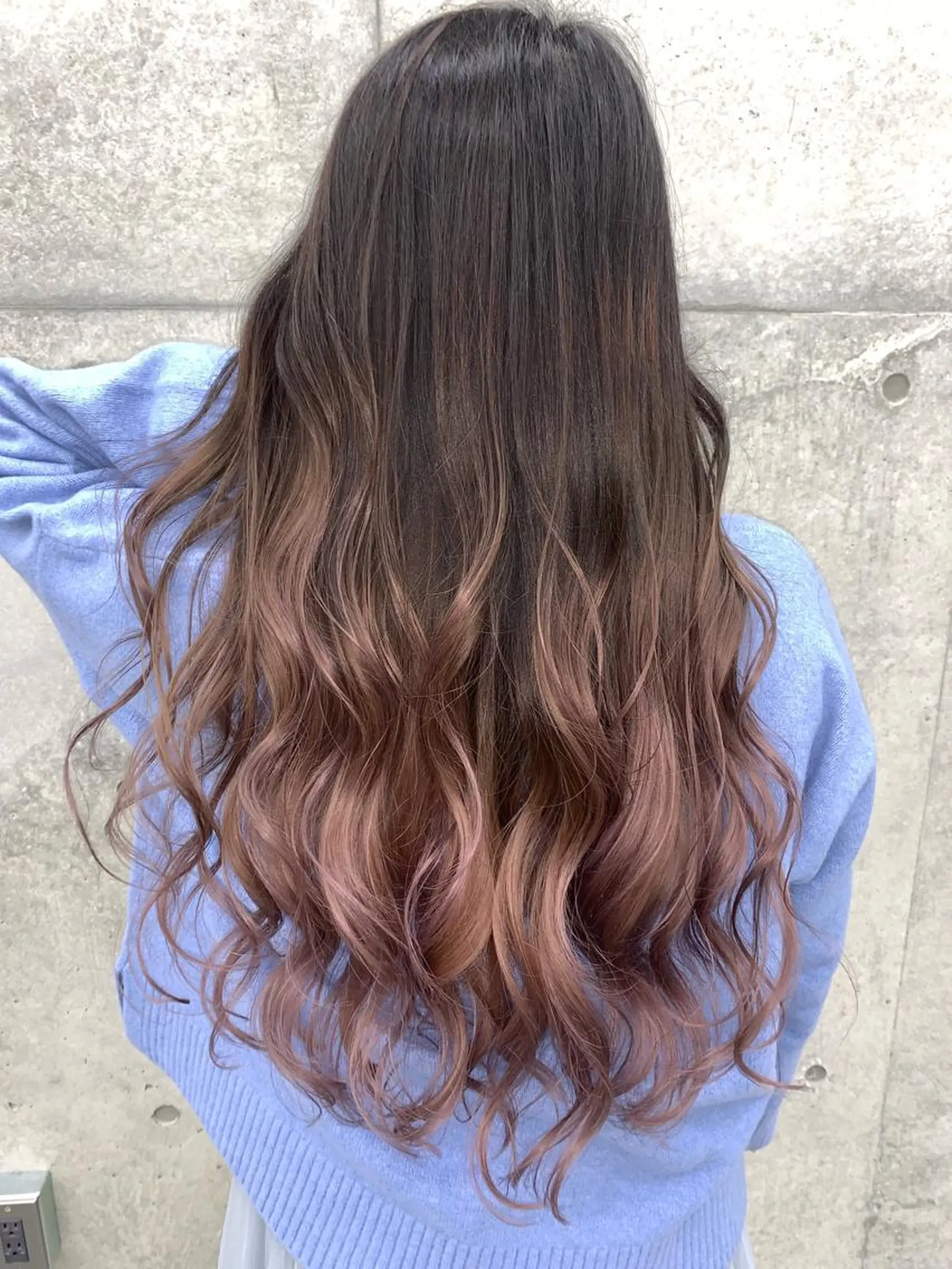 ロング カット ヘアカラー トリートメント 山田 絵里菜のヘアスタイル