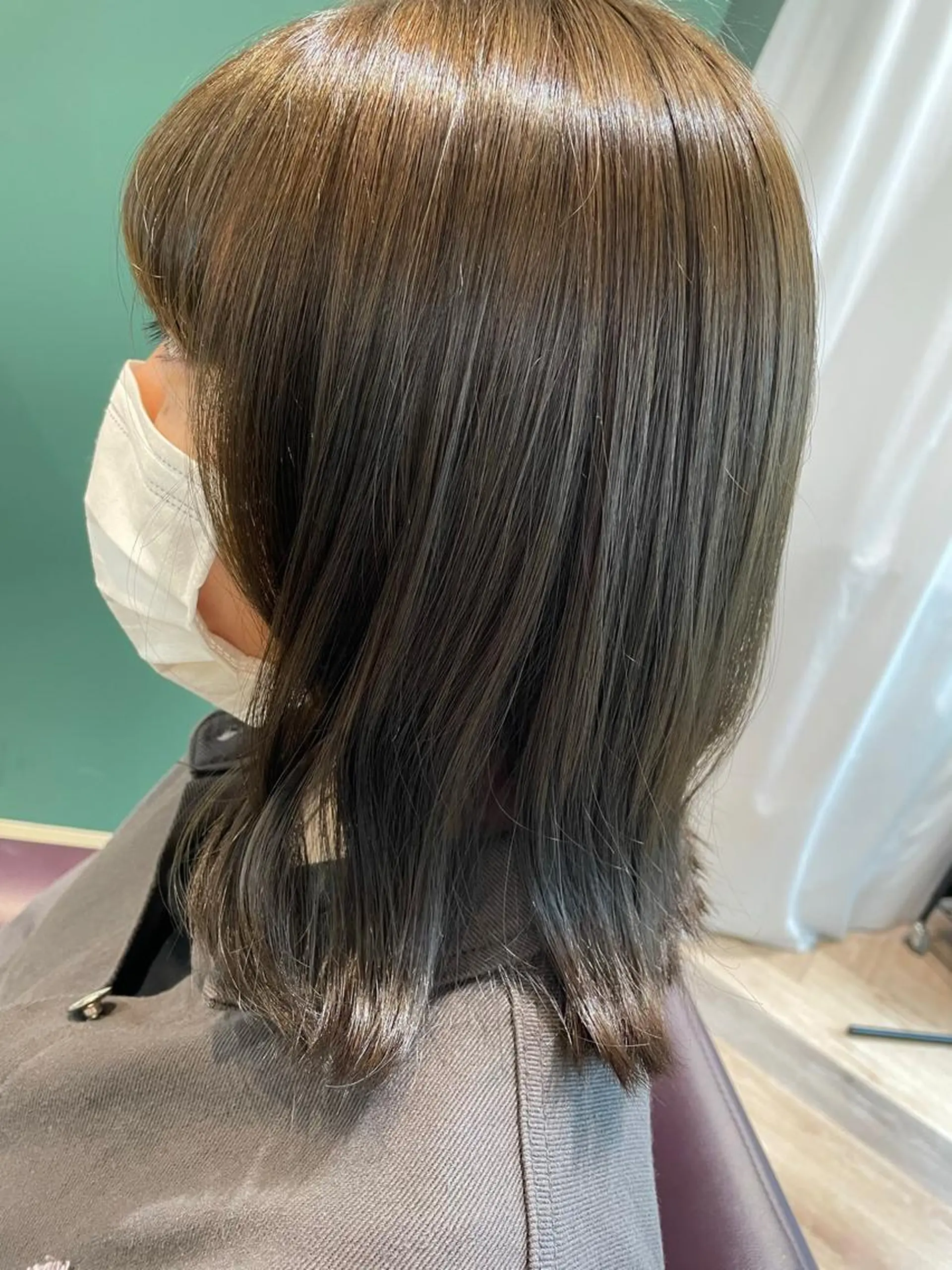 ミディアム カラー オリーブカラー 韓国/顔周りカット /キム チョウヒのヘアスタイル