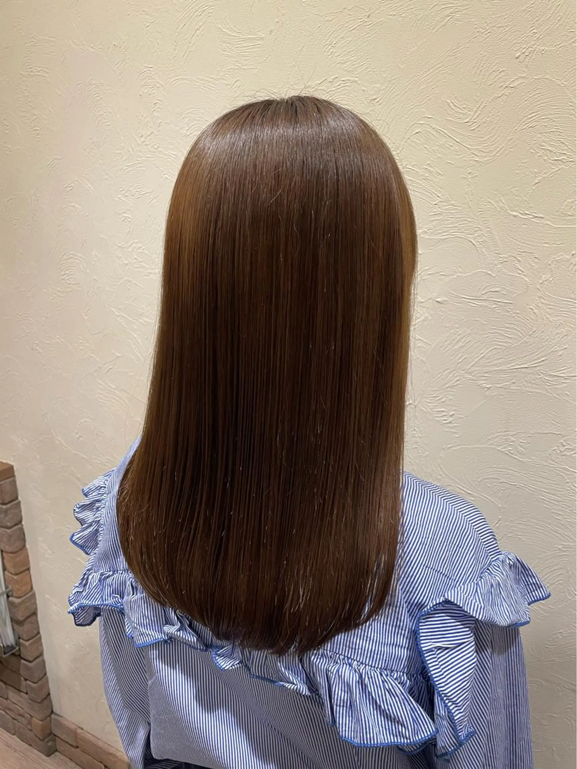 ロング 西山 瑞希のヘアスタイル