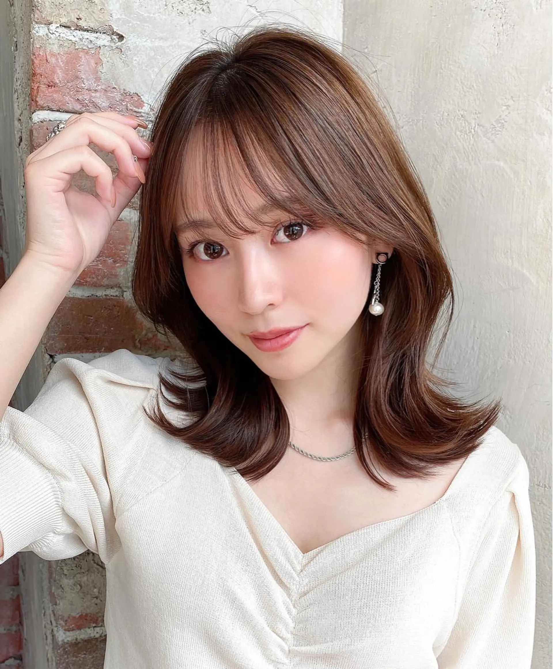 ミディアム くびれヘア 髪質改善 縮毛矯正 カット ヘアカラー トリートメント 🧡くびれヘア/前髪 顔周り🧡久原結衣のヘアスタイル