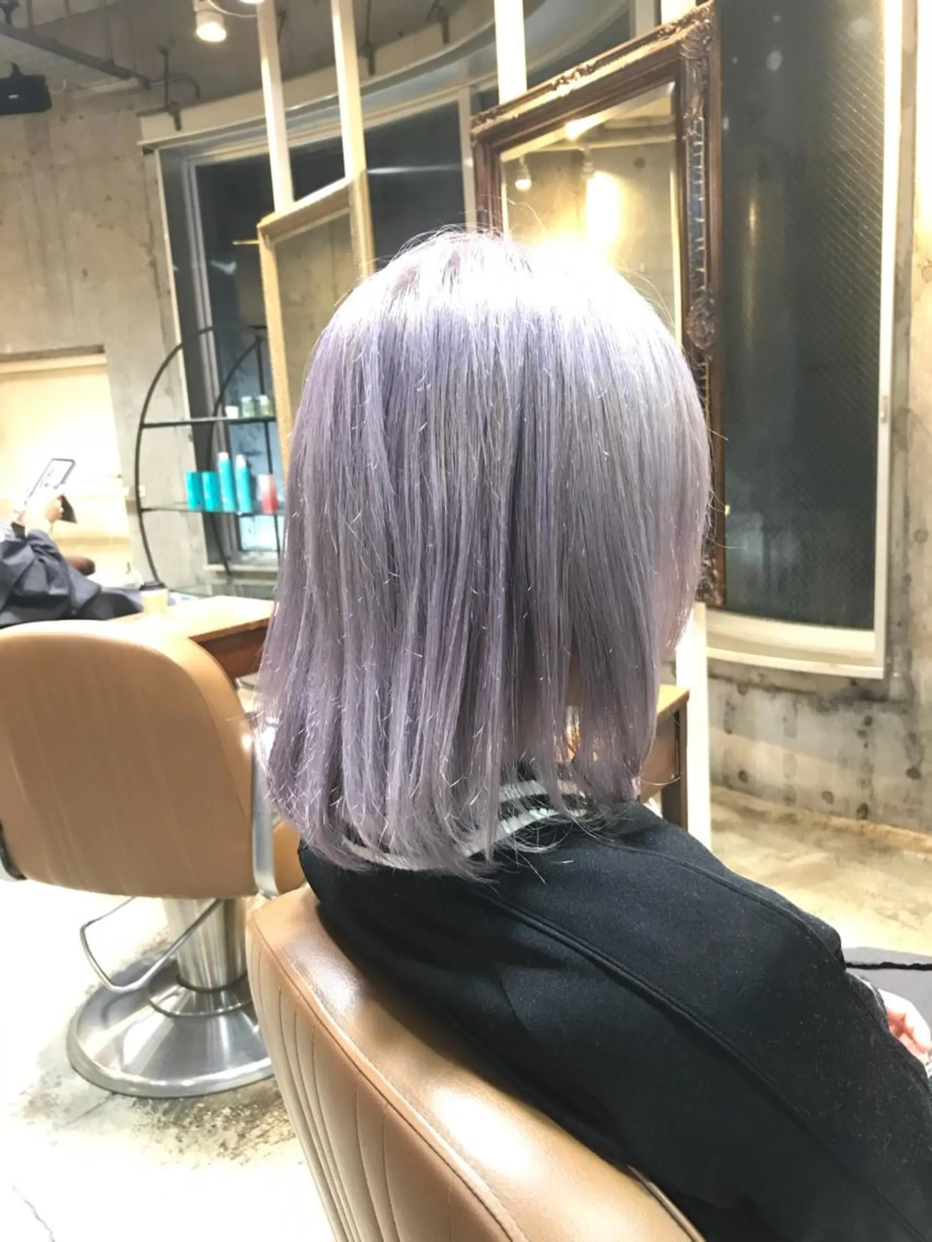 ミディアム カラー パーマ ヘアアレンジ メンズ キッズ ネイル マツエク・マツパ ホワイト サロンドミルク 原宿のヘアスタイル