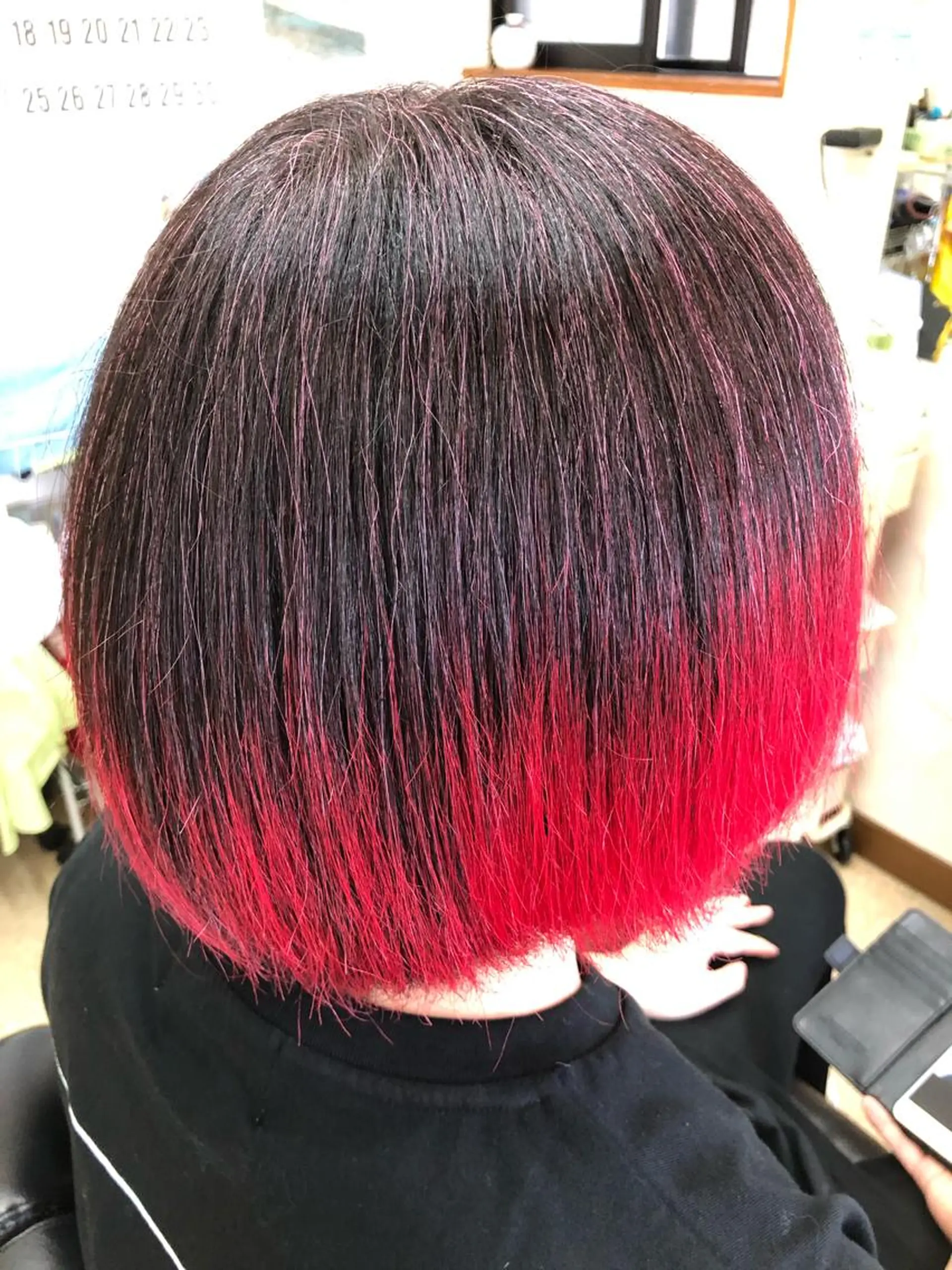 ショート カラー 石塚 浩のヘアスタイル