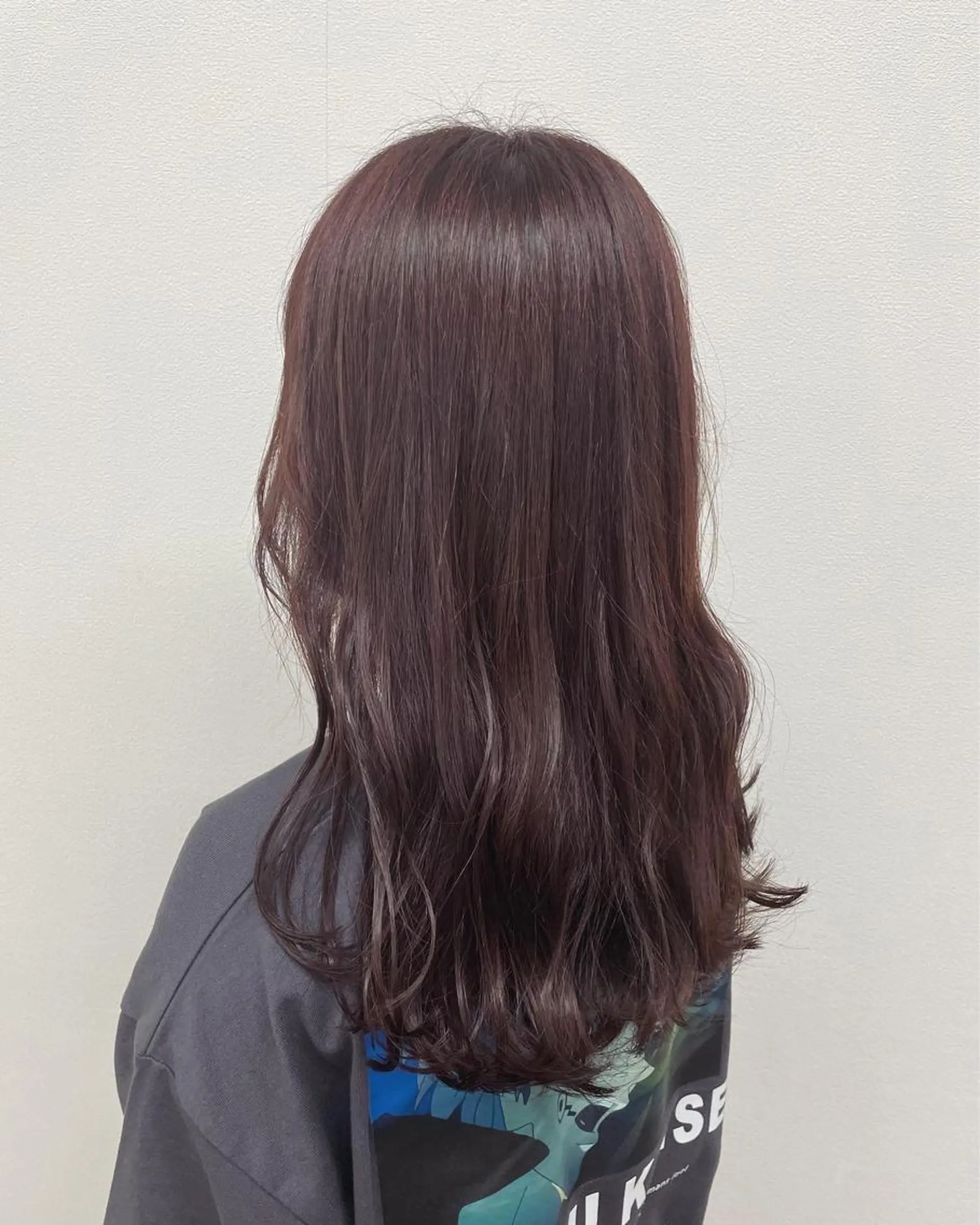 ロング カラー ヘアアレンジ インナーカラー ラベンダーカラー ラベンダーピンク ピンクカラー ヨシンモリ カット ヘアカラー トリートメント 酸性縮毛矯正🧴韓国 レイヤー/髪質改善のヘアスタイル