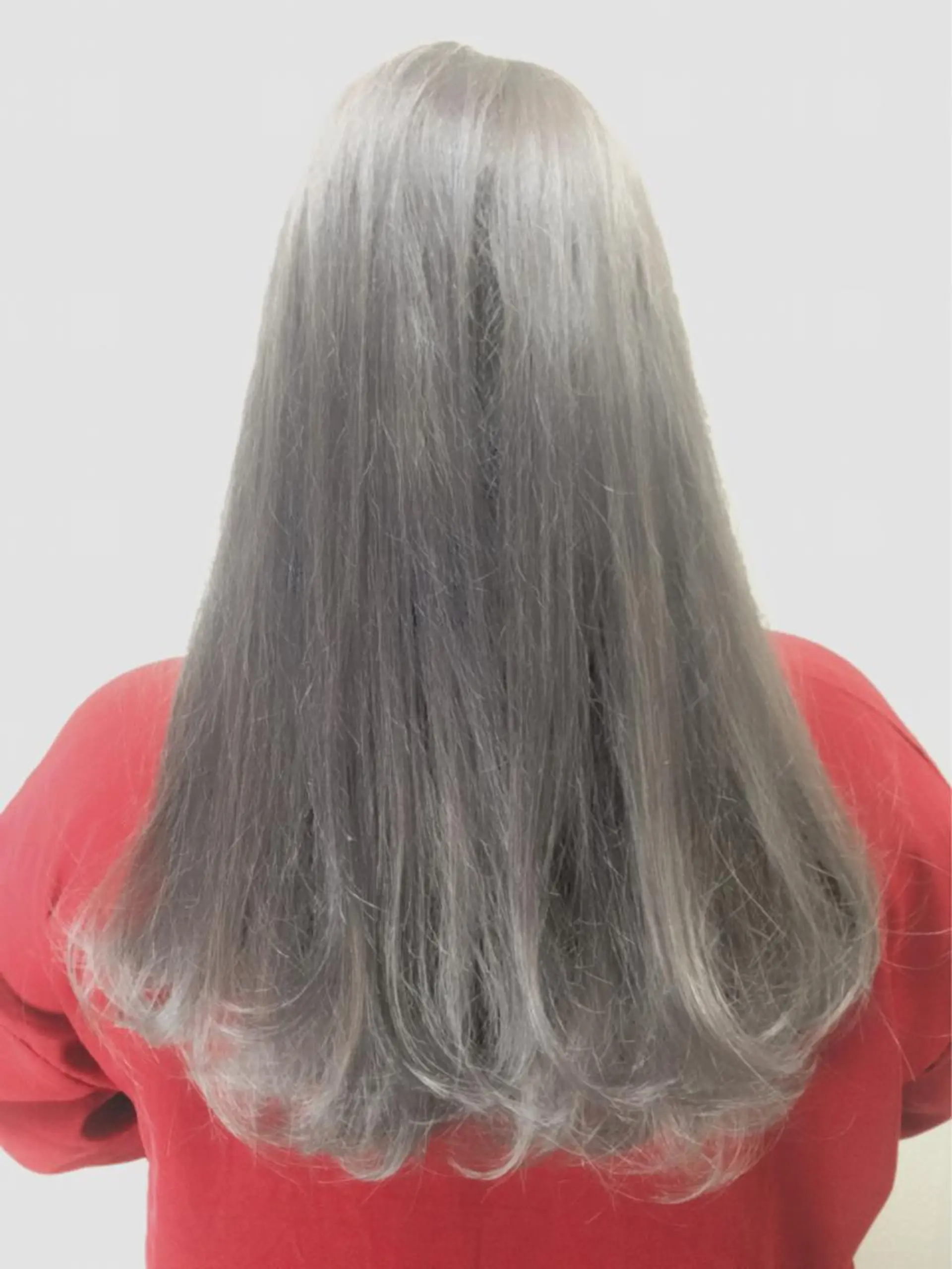 カラー 龍 門のヘアスタイル