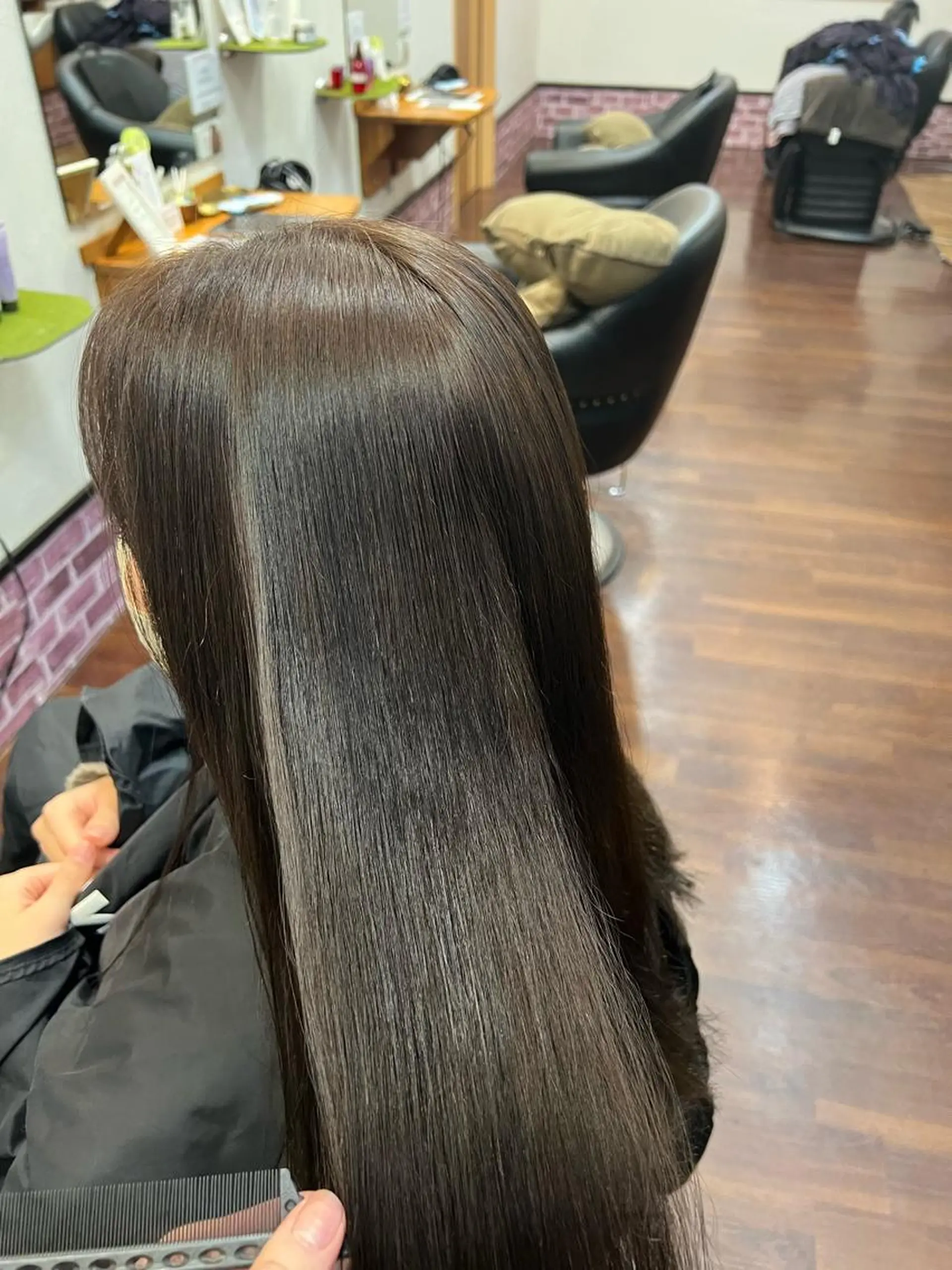 ロング カラー 透明感カラー 松田 紗采のヘアスタイル