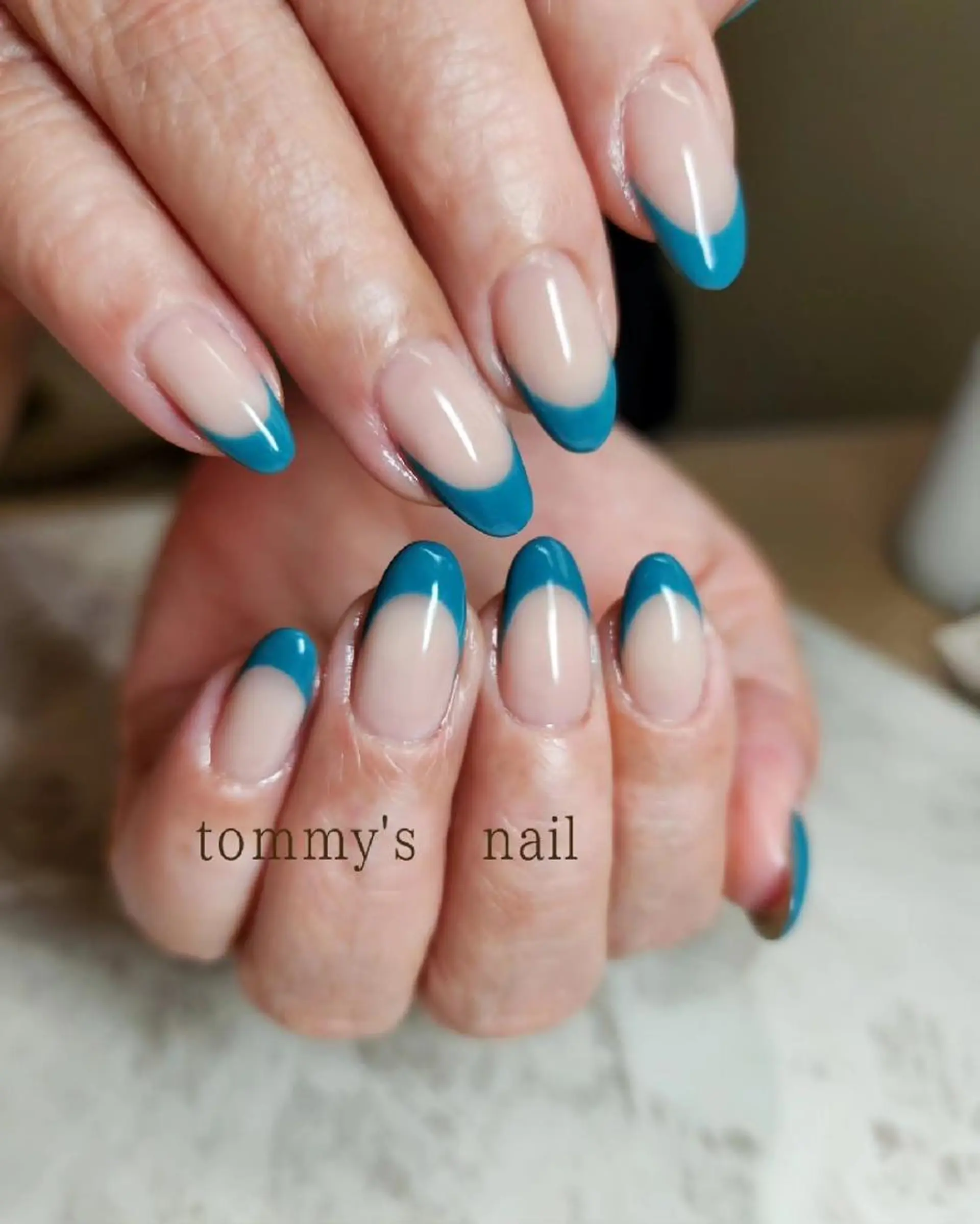 ネイル フットネイル フレンチネイル ジェルネイル グラデーション ミラーネイル tommy's nail所属・福岡/若よもぎ蒸し 全身美容が叶うサロンのネイルデザイン