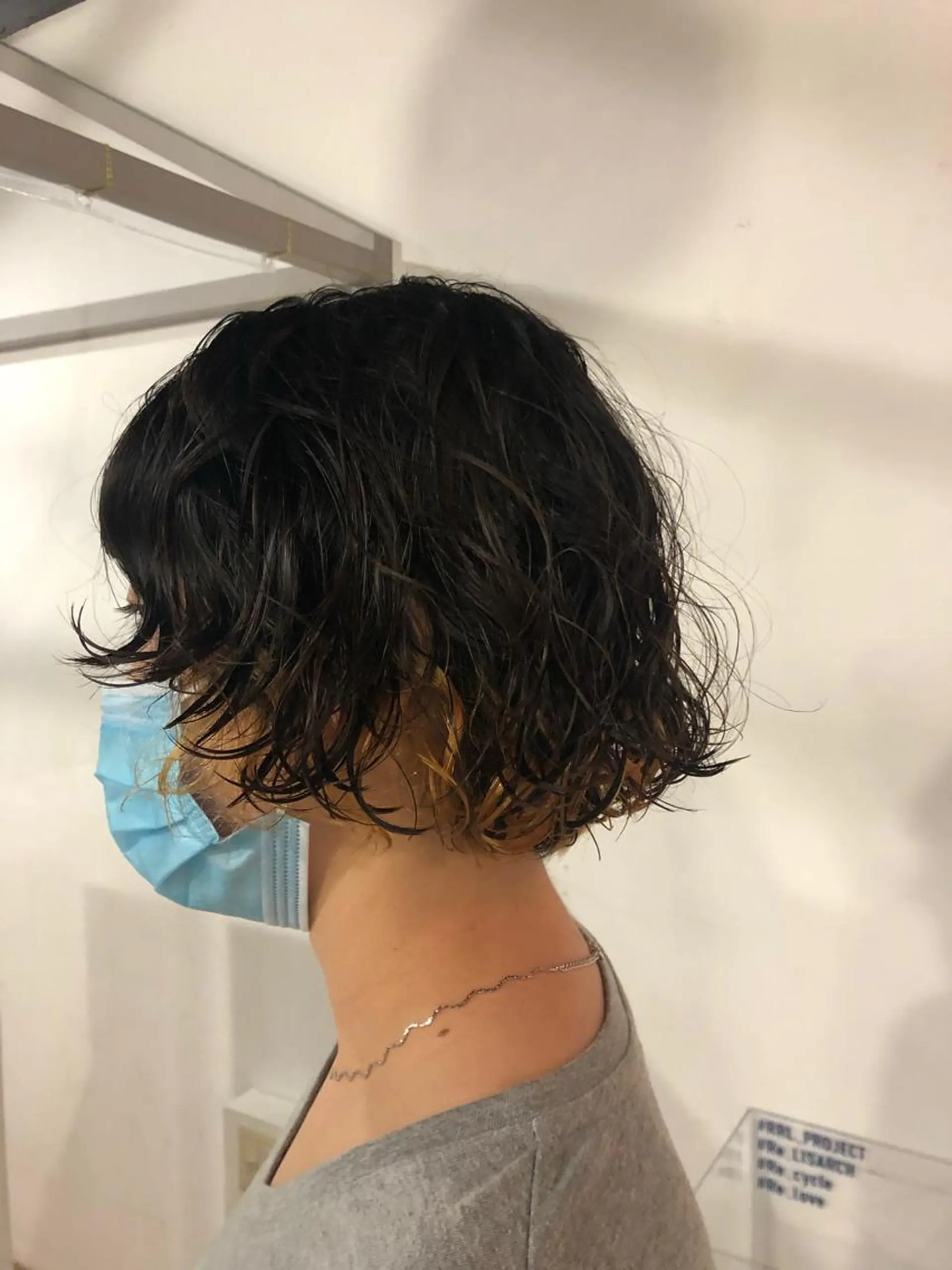 ショート カラー パーマ ブリーチ 吉田一輝 外国人パーマのヘアスタイル