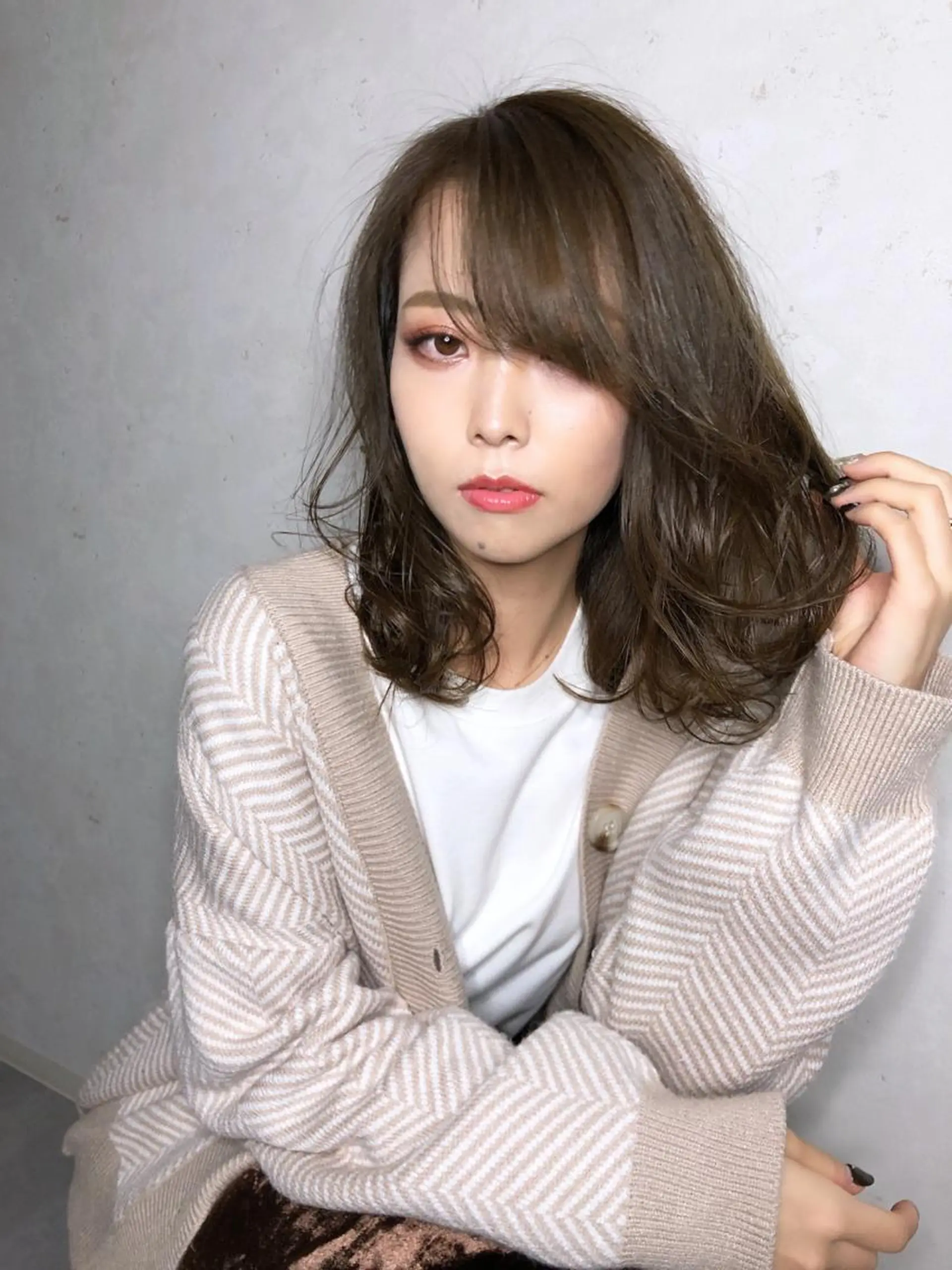 ミディアム Hikaru Takahashiのヘアスタイル