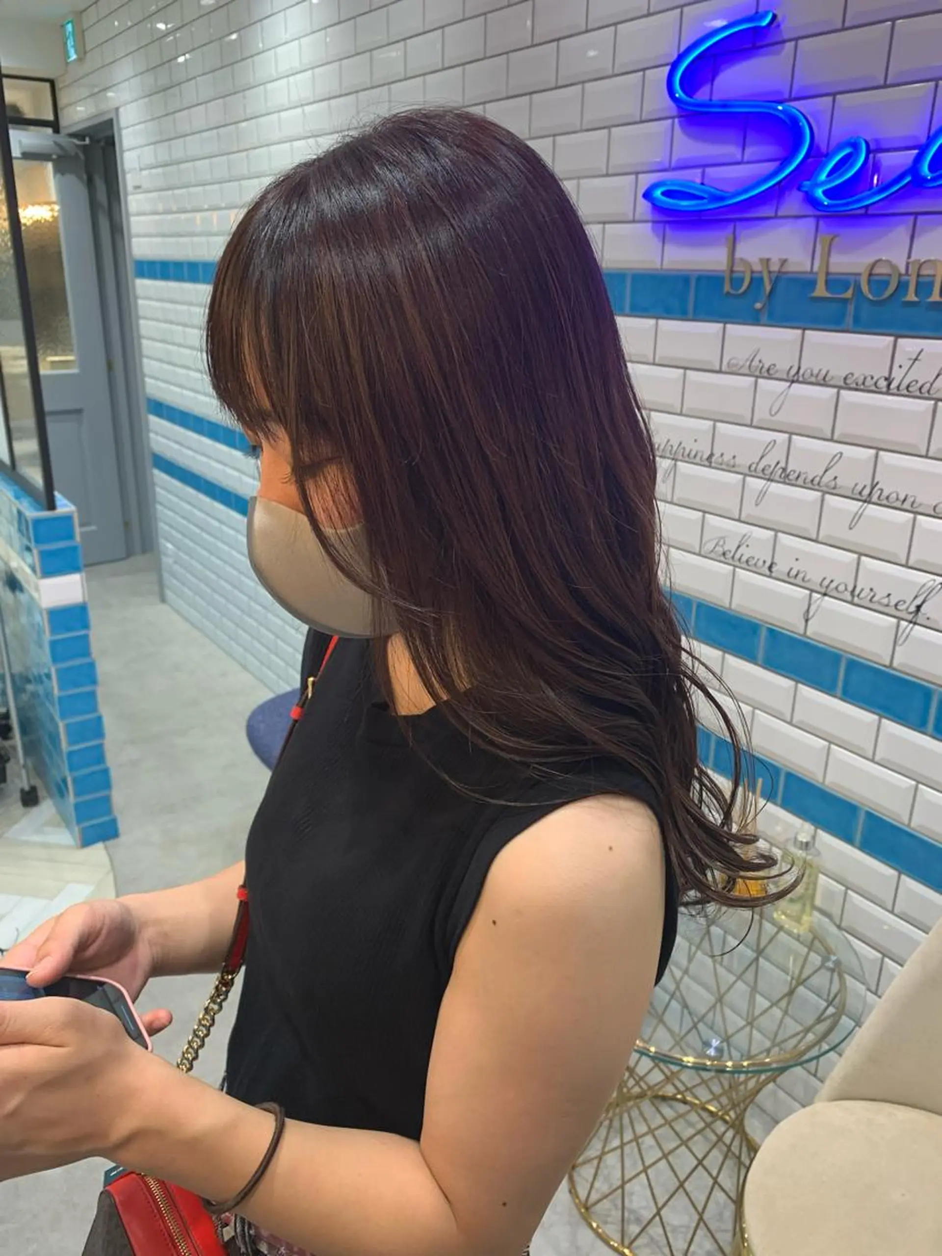 ロング カラー ベージュカラー デザインカラー ハイライトカラー ハイライト 新宿/韓国レイヤー 髪質改善カラー/角所のヘアスタイル