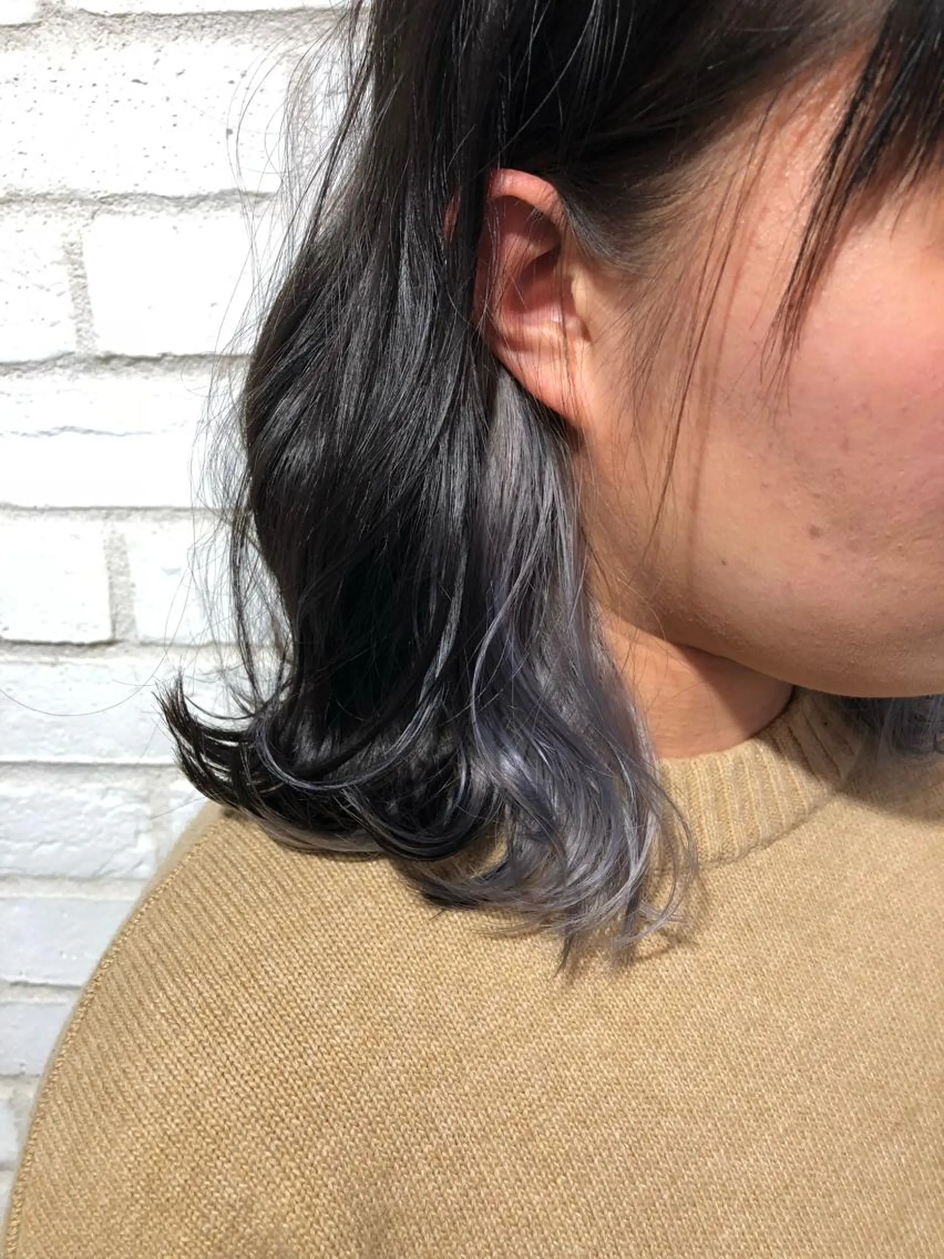 ミディアム カラー パーマ ヘアアレンジ メンズ キッズ ネイル マツエク・マツパ メンズインナーカラー インナーカラー シルバー シルバー EMANON新宿西口所属・新宿/髪質改善/ 美髪矯正✨浅江通友のヘアスタイル