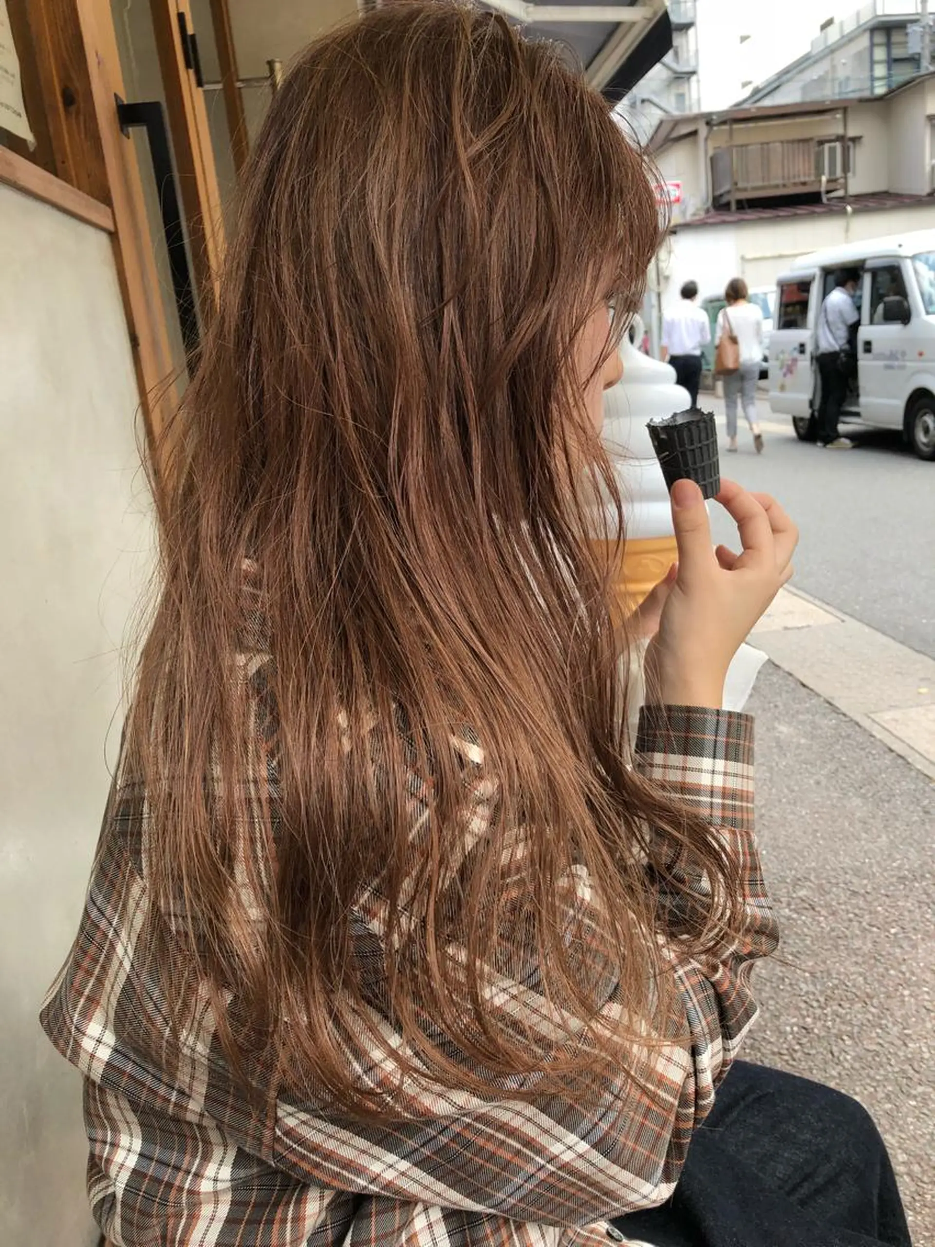 ロング カラー ベージュカラー ブリーチ ハイライトカラー ハイライト Pia ツボイ ケイタのヘアスタイル