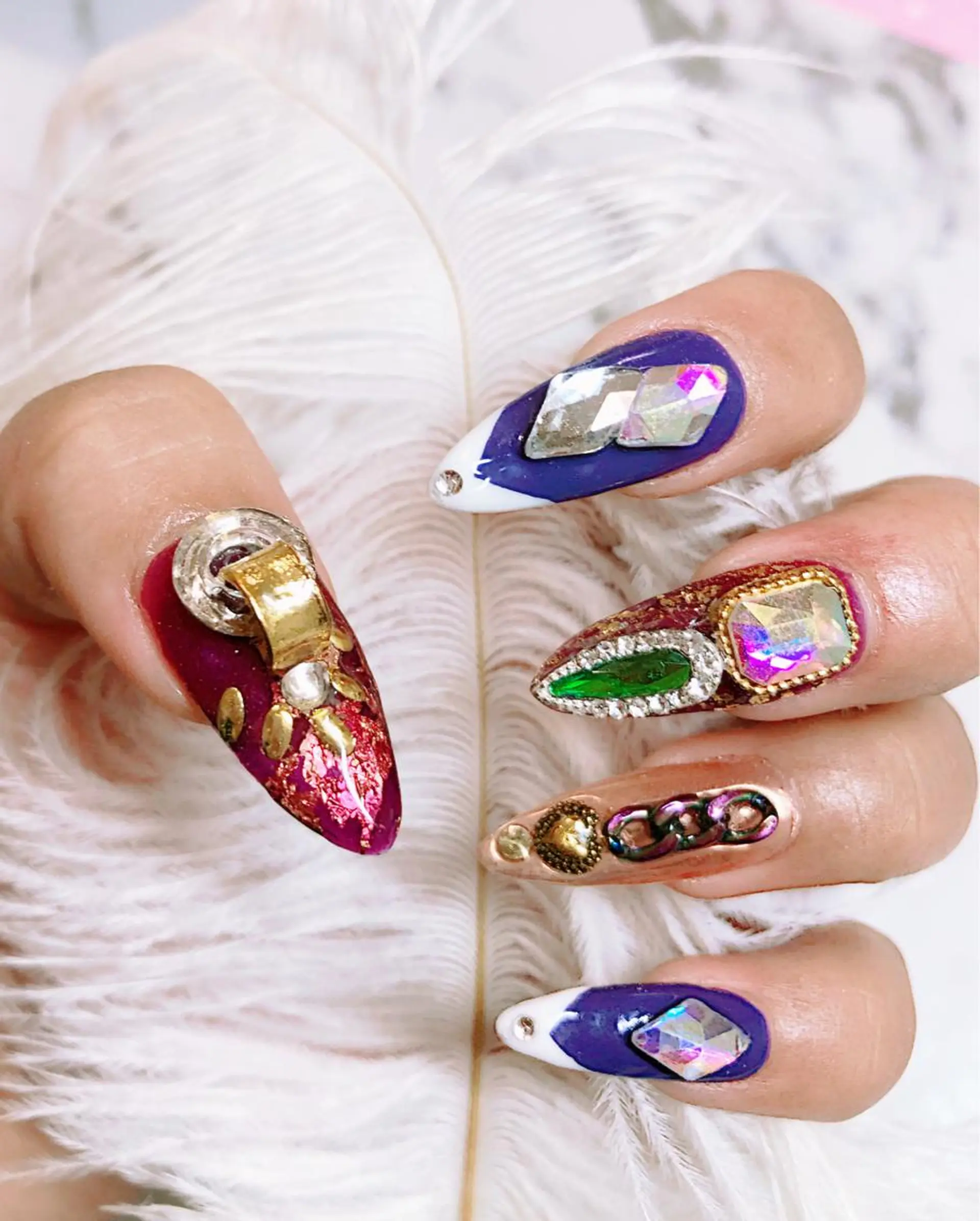 ネイル マジック ミラーのネイルデザイン