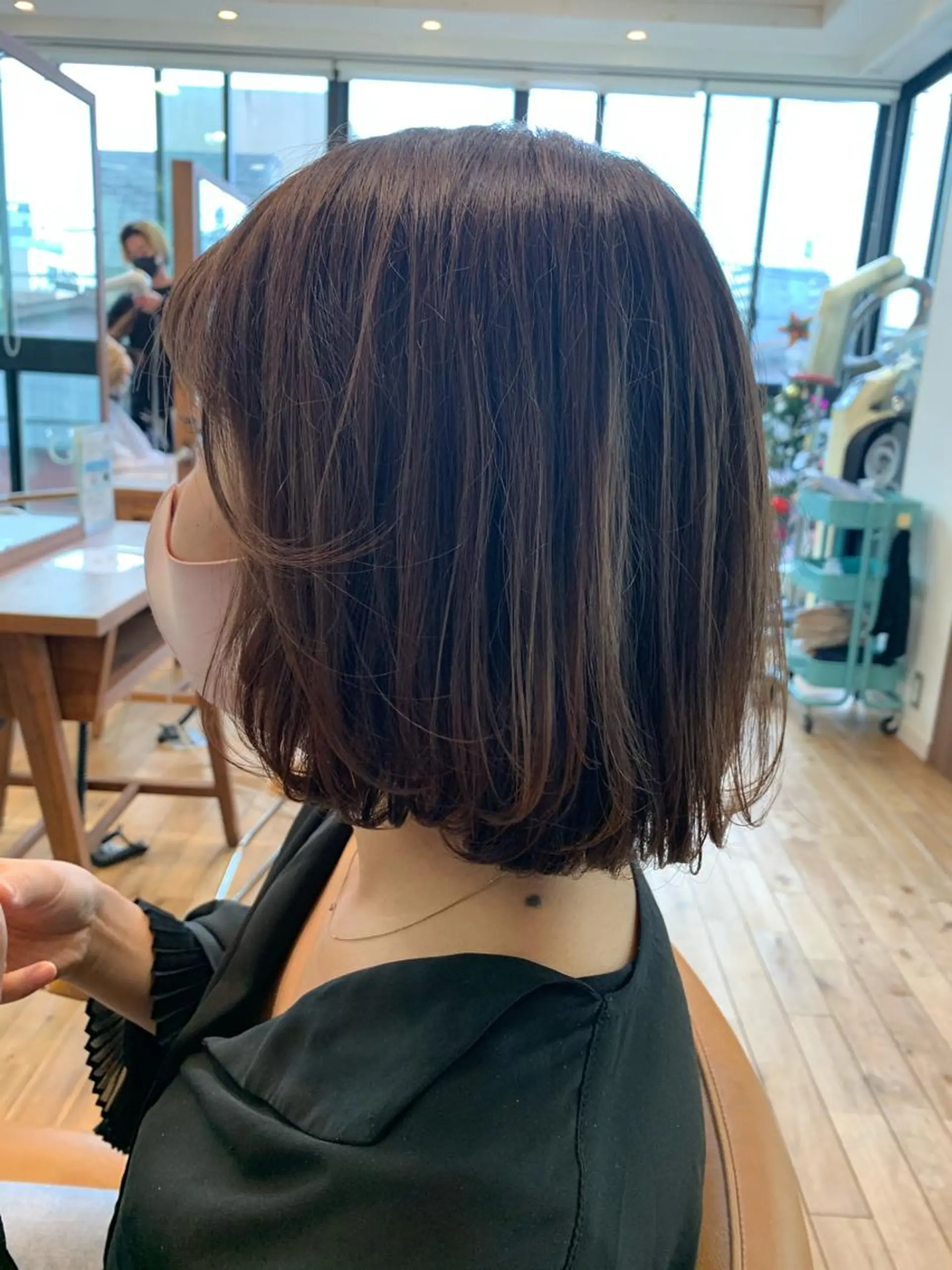 ミディアム 【ANSWER】 渡辺カリン🌼のヘアスタイル