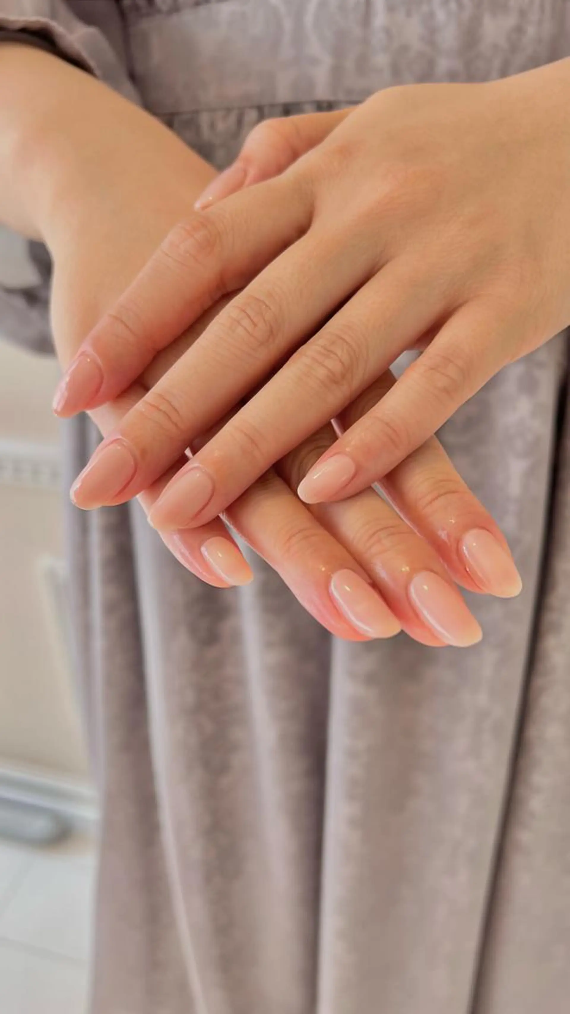 ネイル ワンカラーネイル ハンドネイル 🎀チーク/ちゅるん 🫧chisa🎀のネイルデザイン