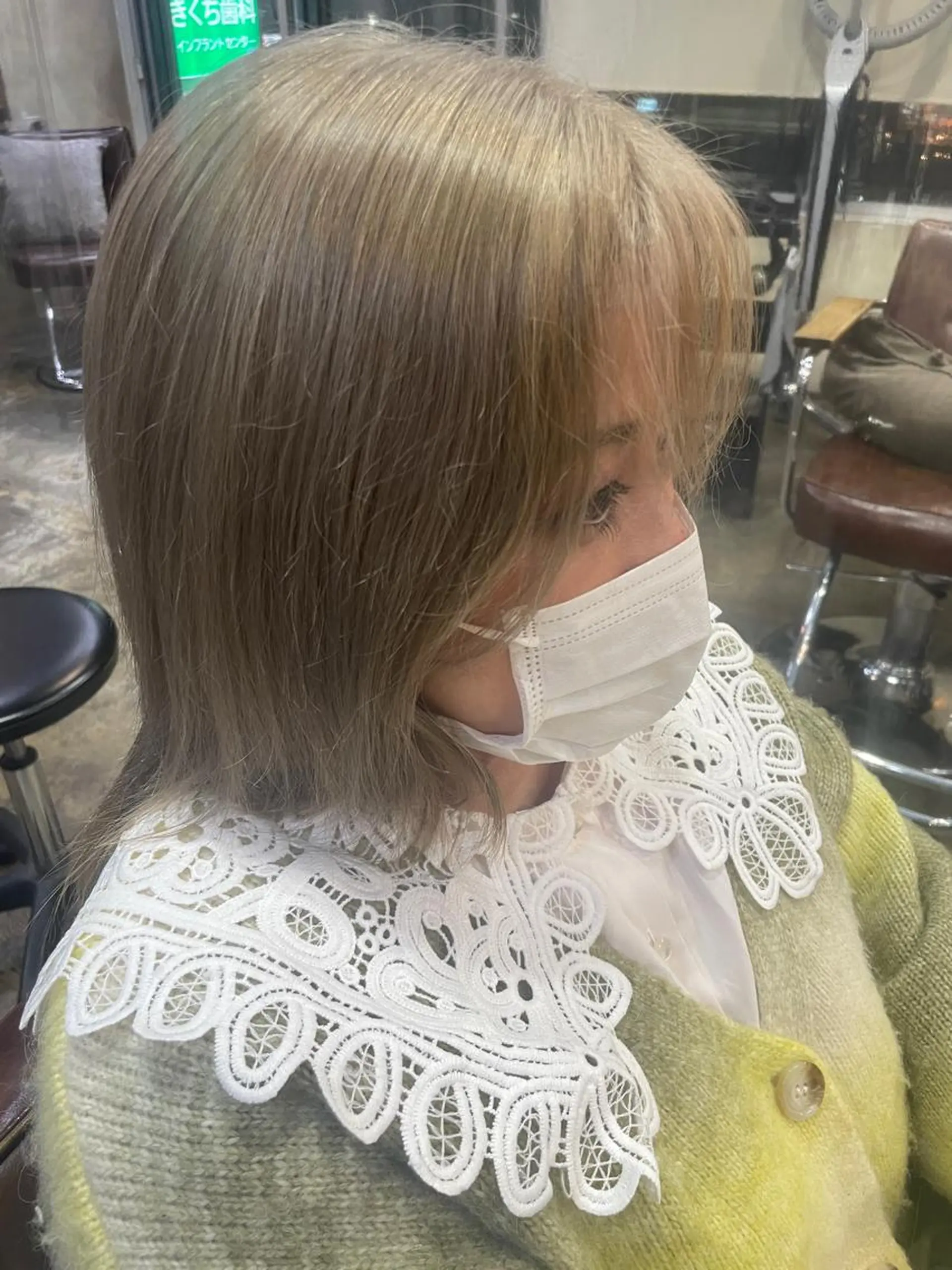 ショート カラー ベージュカラー ミルクティーベージュ ヘアカラー トリートメント ハイトーンカラー🩵 耳ツボジュエリー👂のその他イメージ
