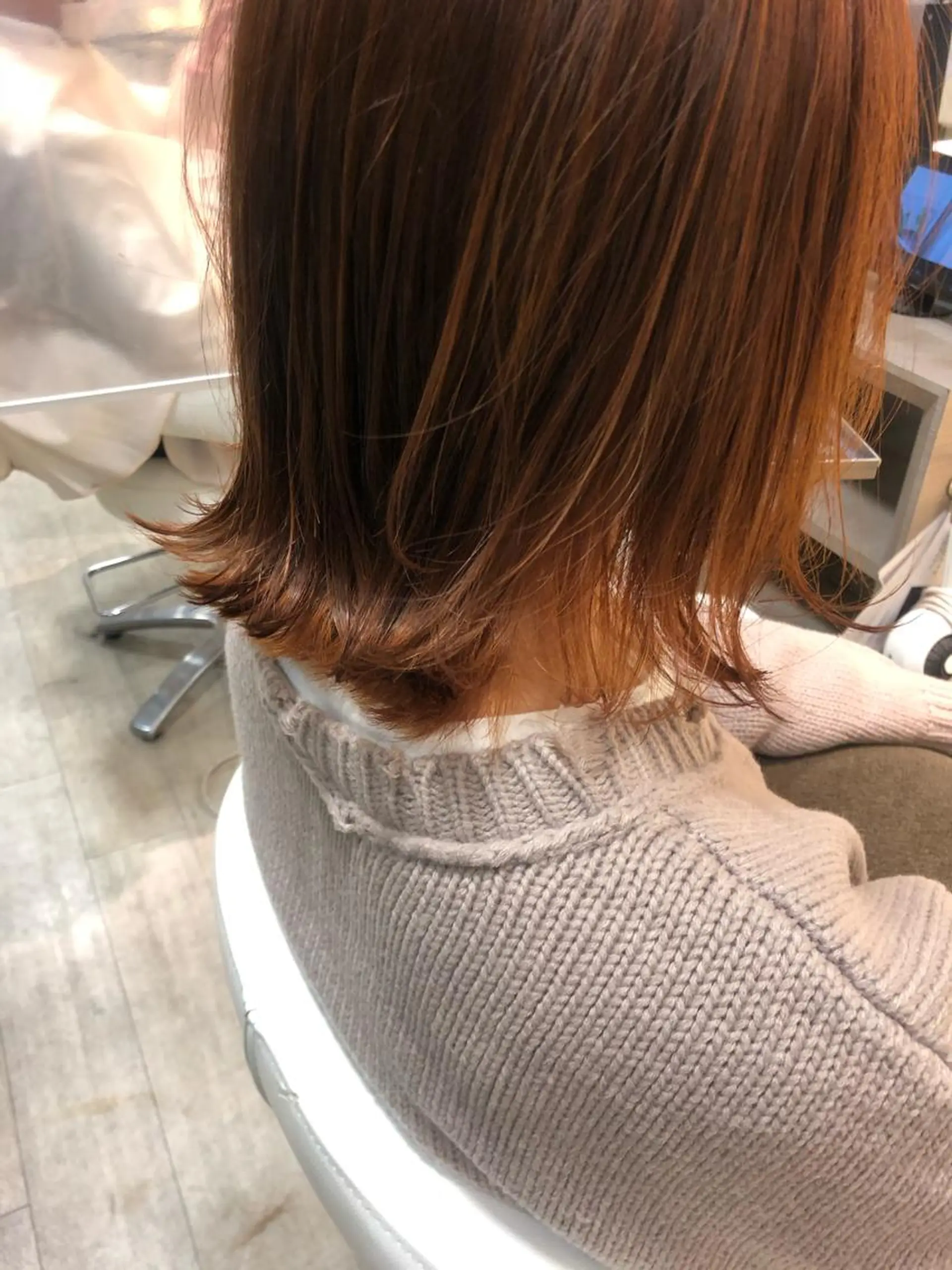 ミディアム カラー オレンジ ヘアカラー トリートメント 松佐 ゆかりのヘアスタイル