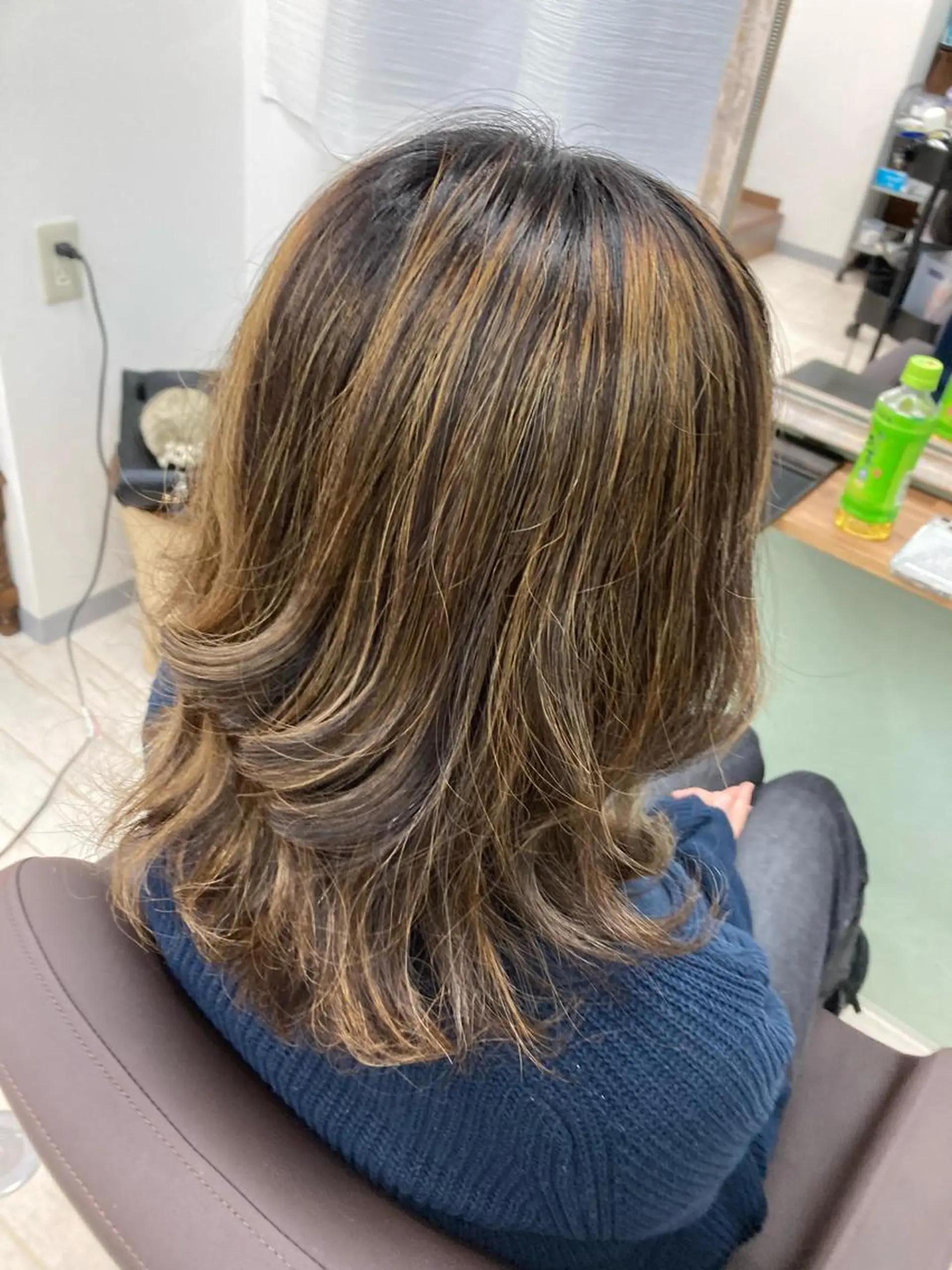 ミディアム カラー TOMO トモのエステ・リラクイメージ