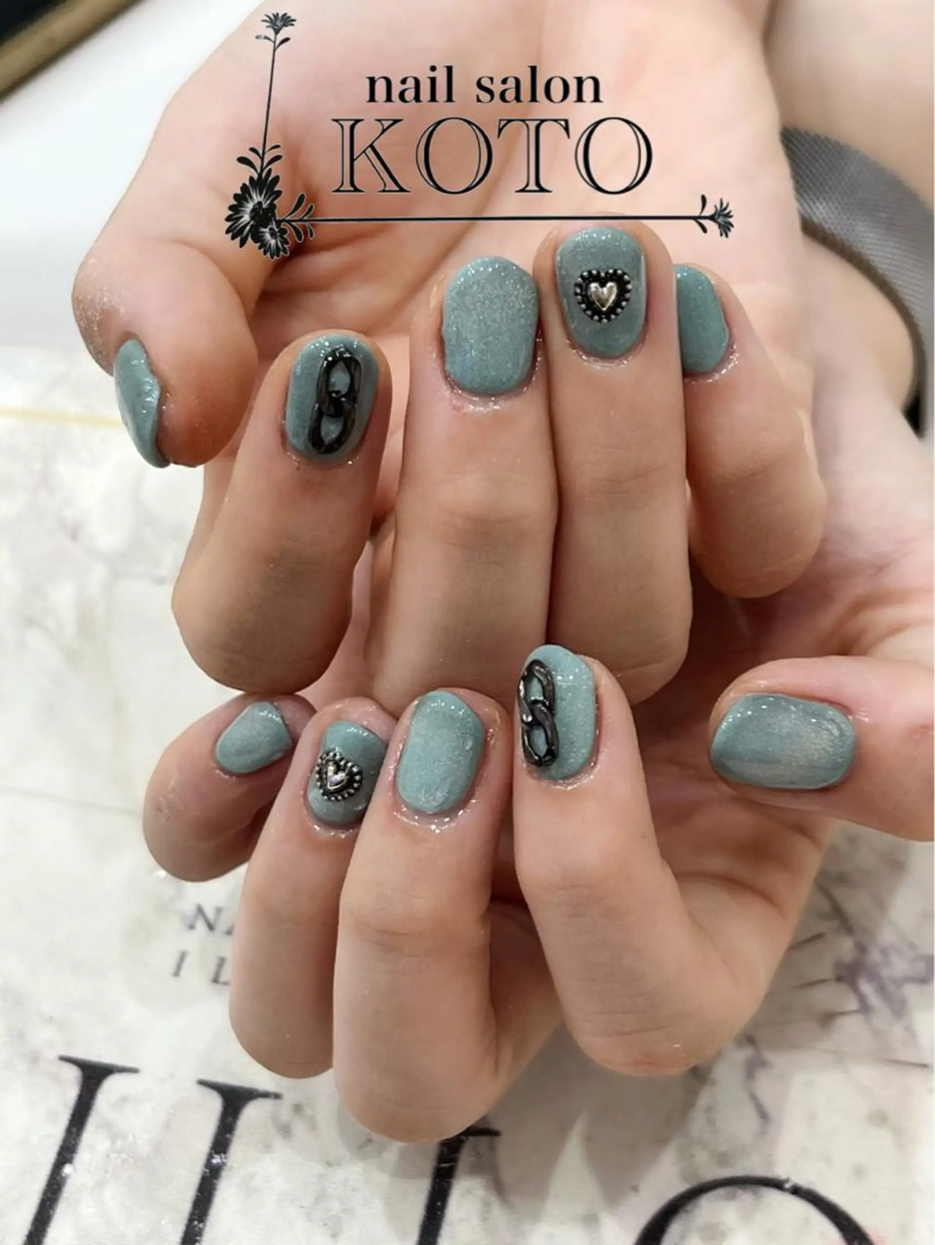 ネイル フットネイル フレンチネイル ジェルネイル ラメ(グリッター) ラメグラデーション Risa ネイルサロンKOTOのネイルデザイン