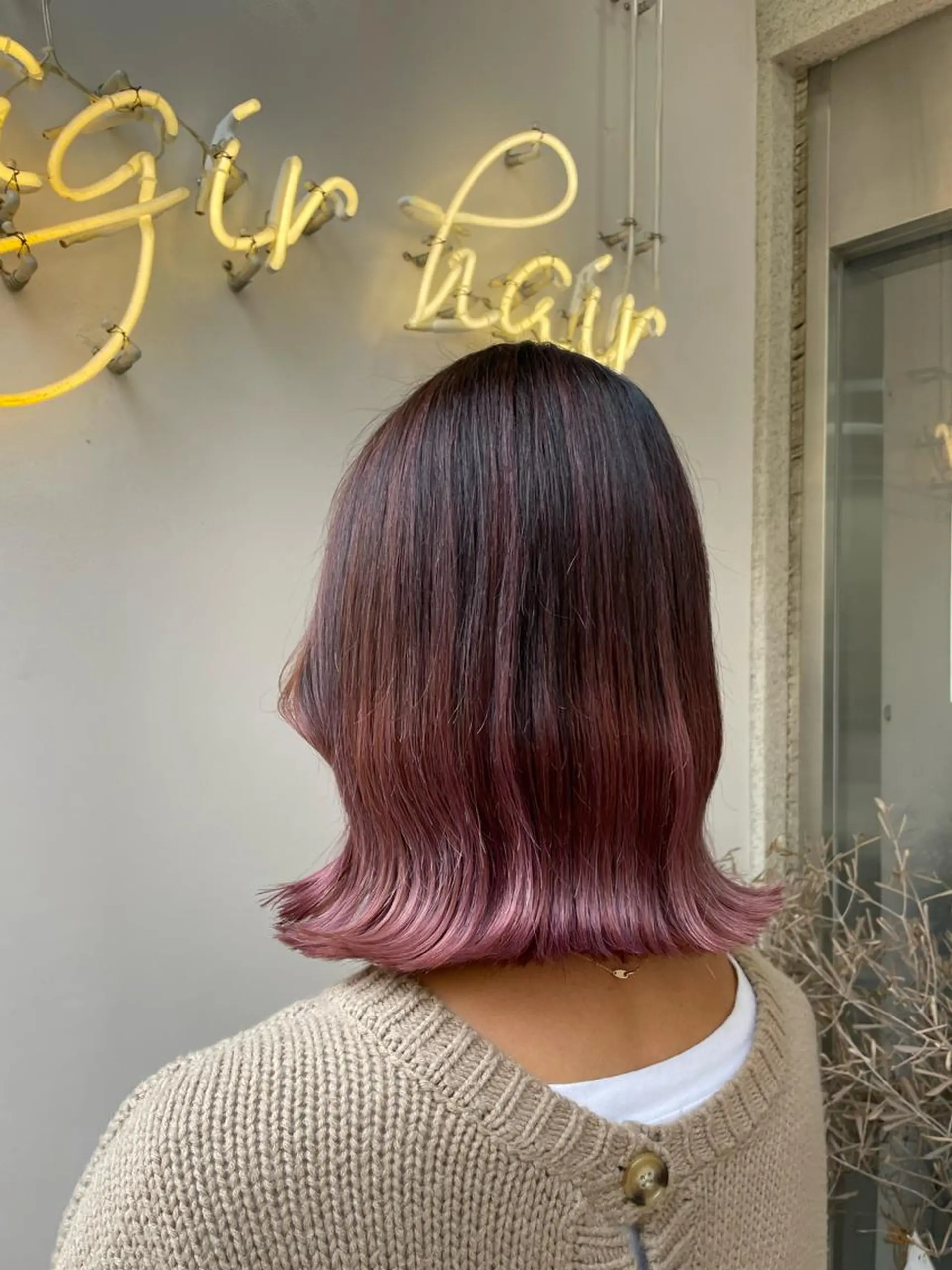 セミロング ヘアカラー トリートメント 🎀韓国系ハイトーン カラーYoko🎀のヘアスタイル