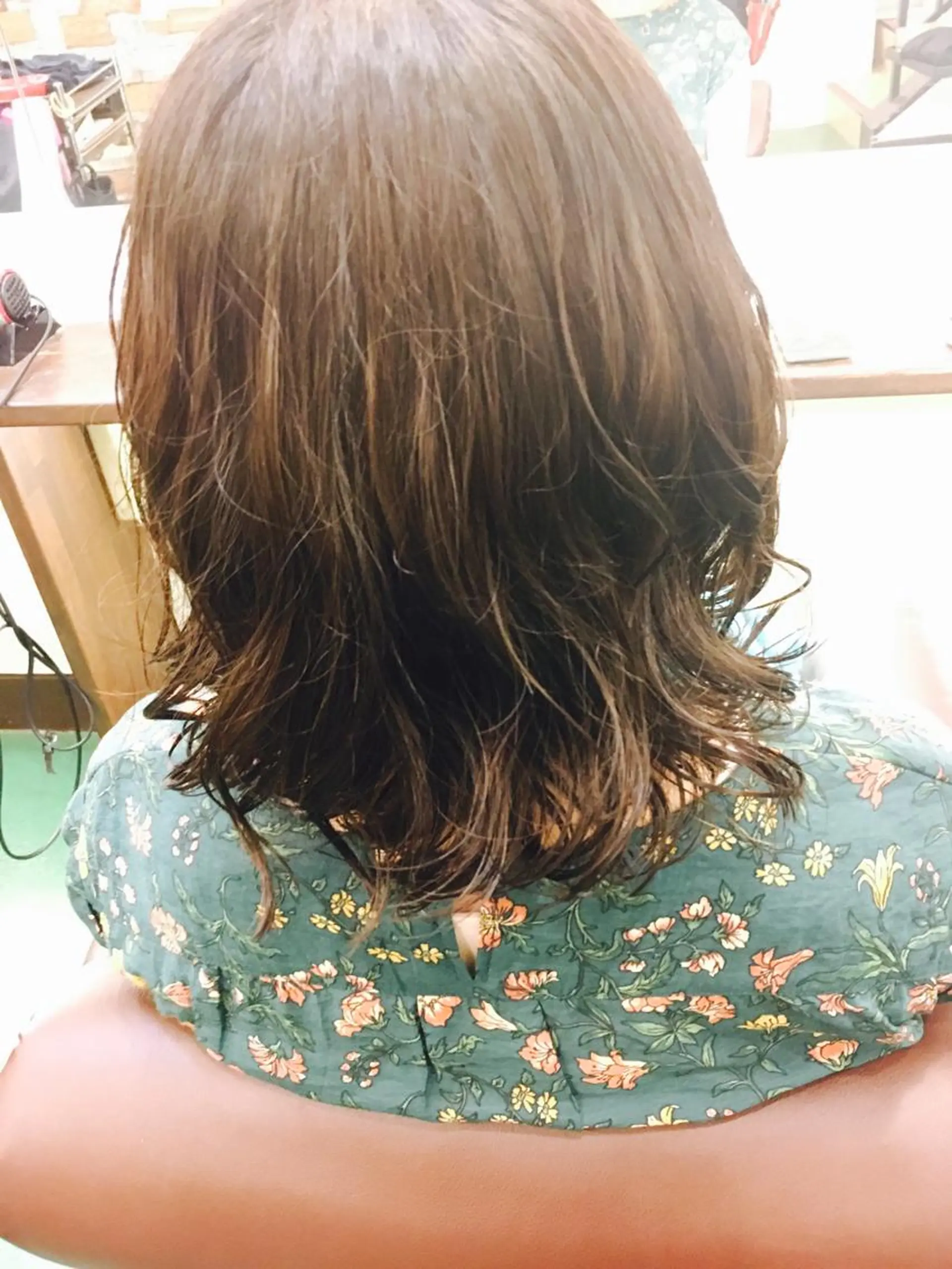 ミディアム カラー パーマ Lagom なかだのヘアスタイル