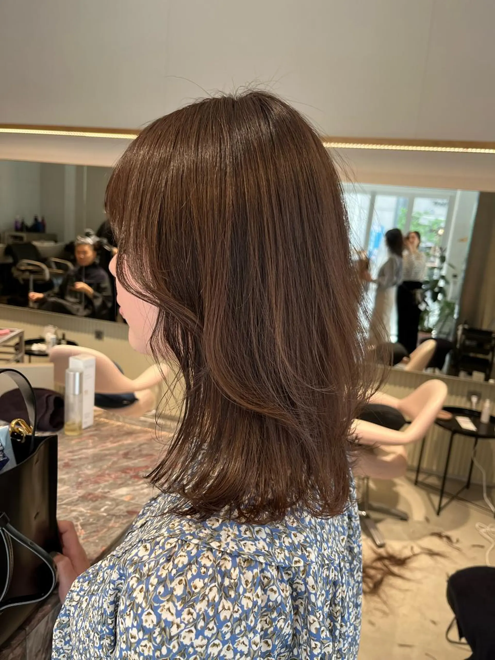 ミディアム カラー カット ヘアカラー トリートメント 池田 寿子のヘアスタイル