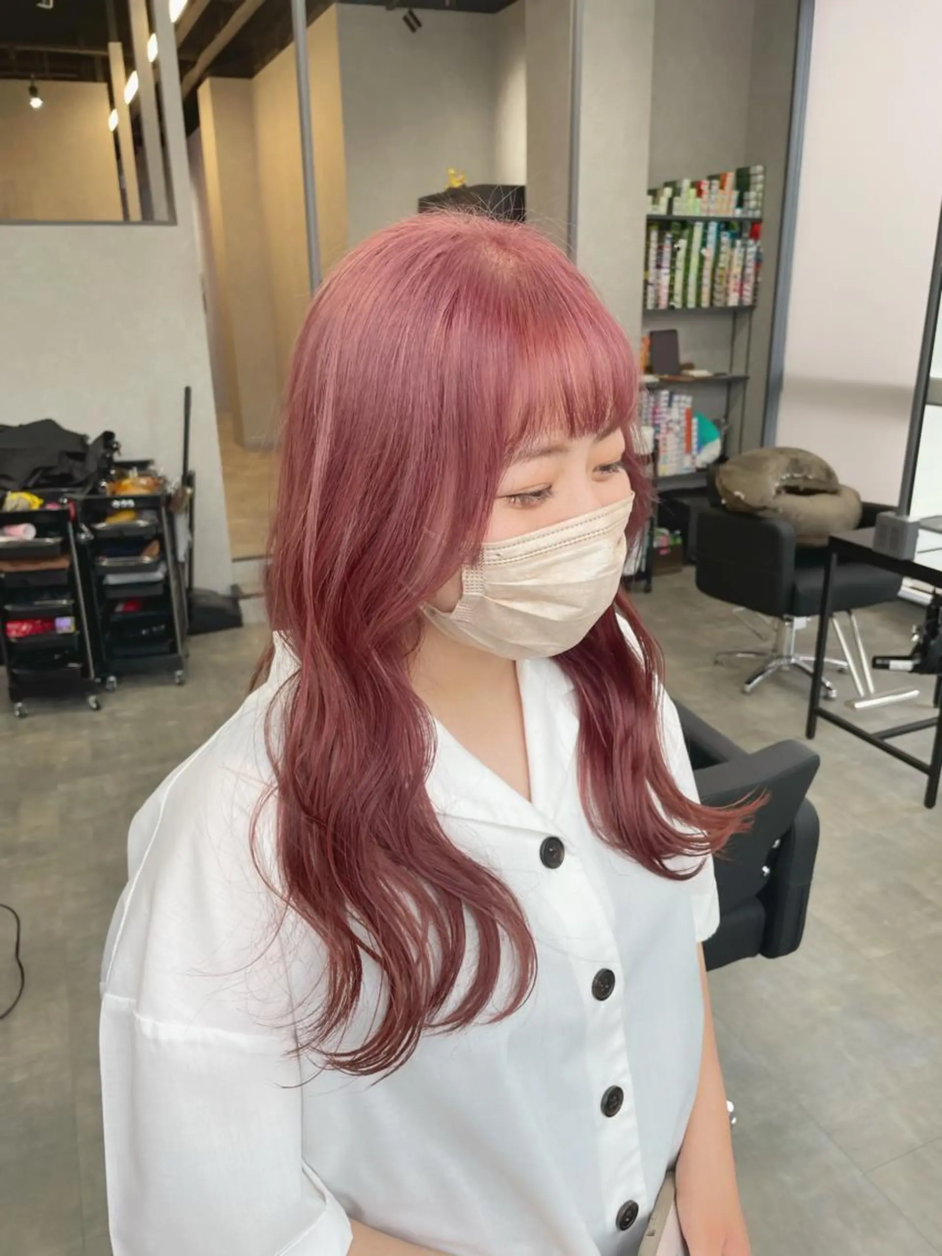 セミロング カラー ピンクカラー 朝倉 海斗のヘアスタイル