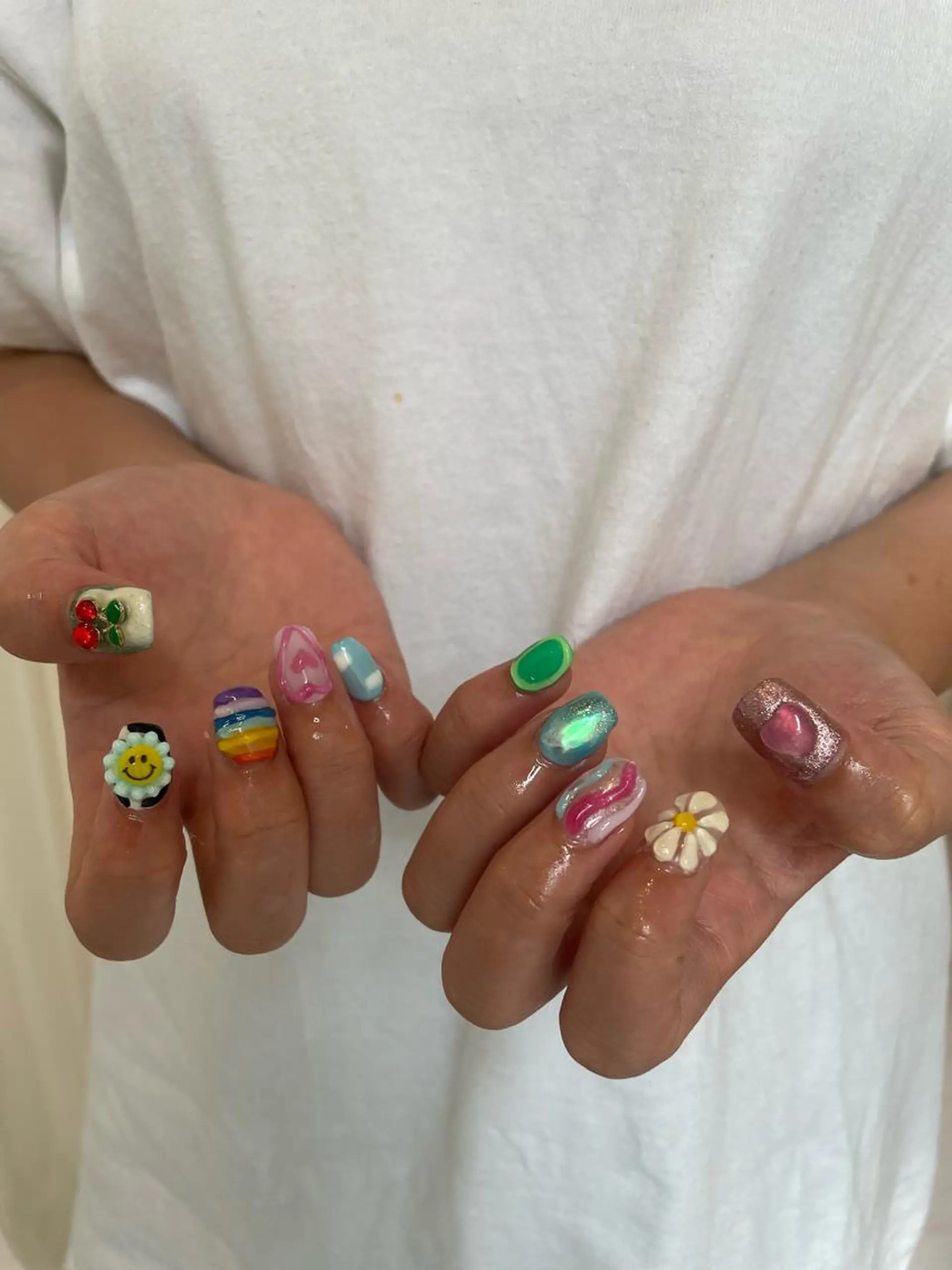 ネイル 束感まつ毛/ネイル/ LED♥KIRARAのマツエク・マツパデザイン