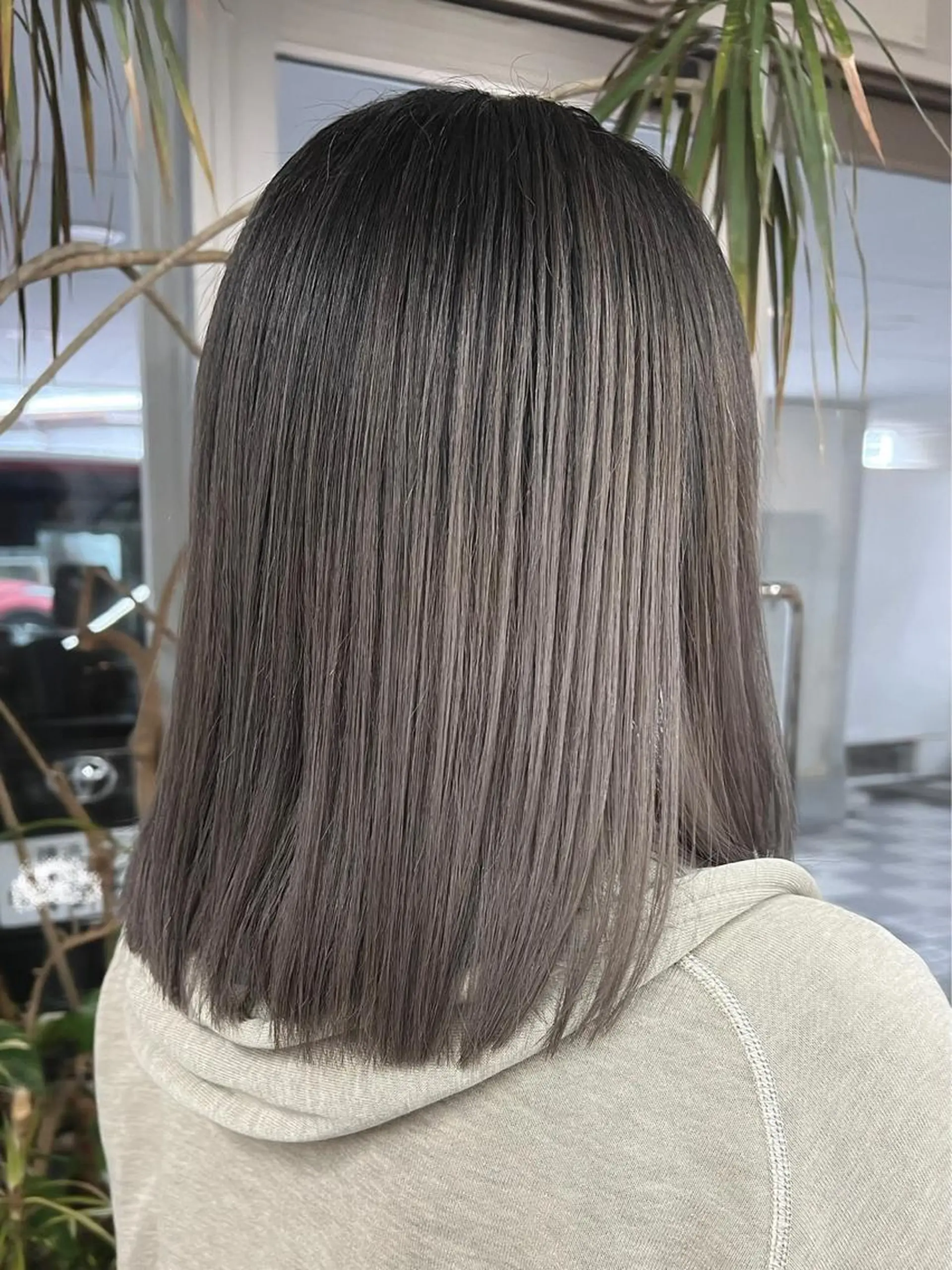 ミディアム カラー バレイヤージュ ブリーチ ケアブリーチ ダブルカラー イヤリングカラー ヘアカラー 🌷かわばた めい🌷のヘアスタイル