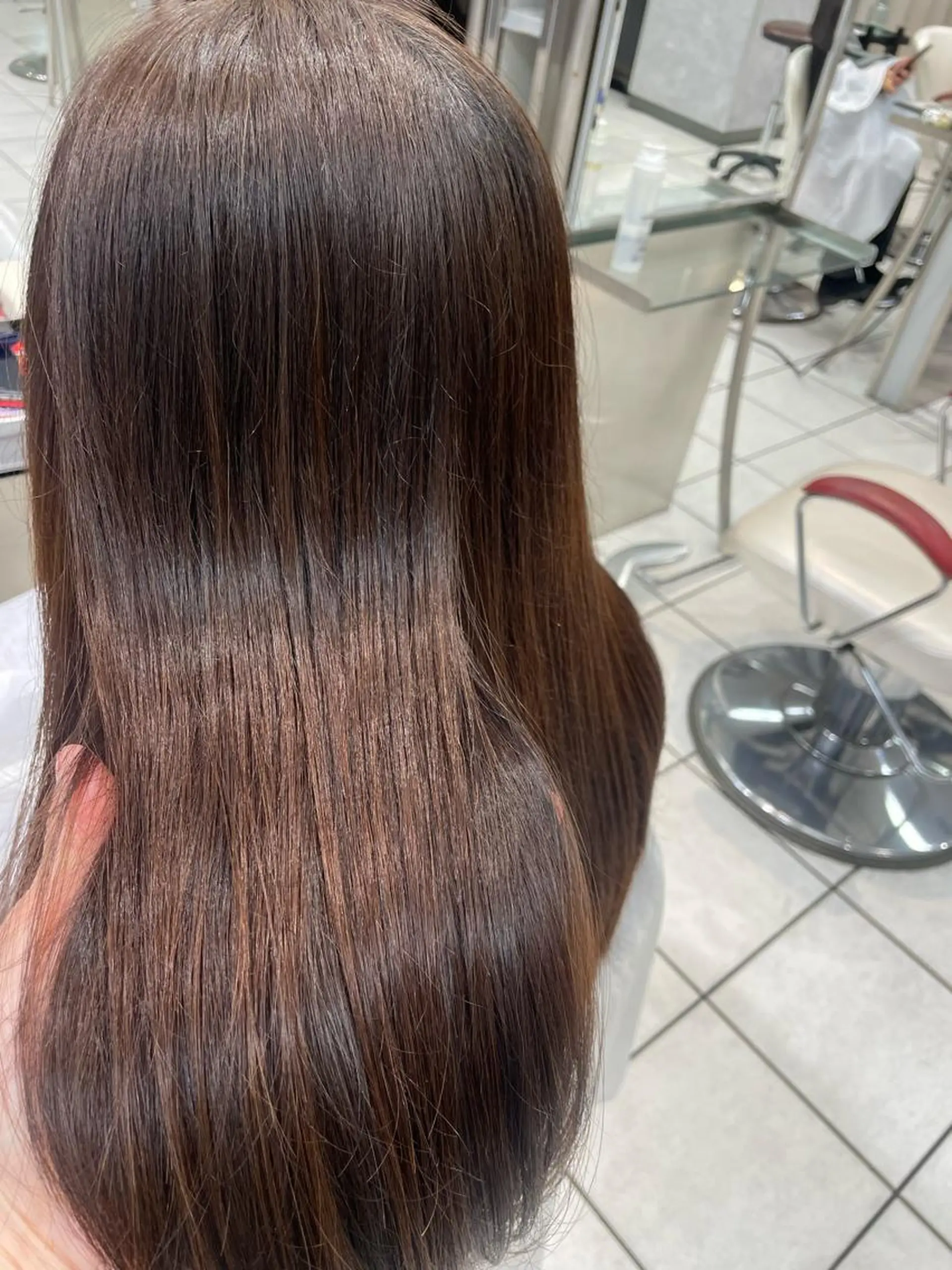 ロング カラー パーマ ストレートパーマ アートディレクター 尾内 友美のヘアスタイル