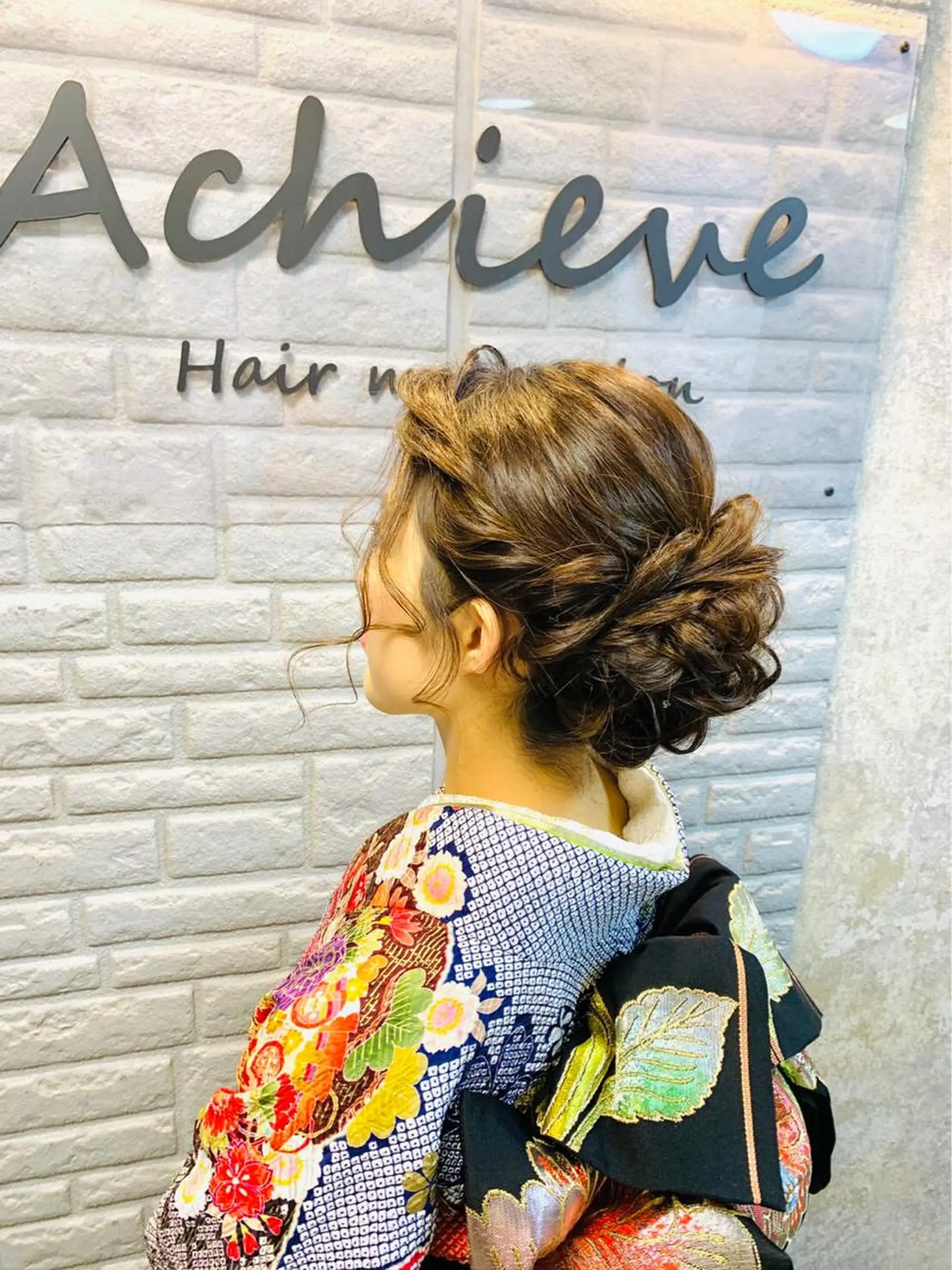 ロング ヘアアレンジ Achieve 三ノ宮のヘアスタイル