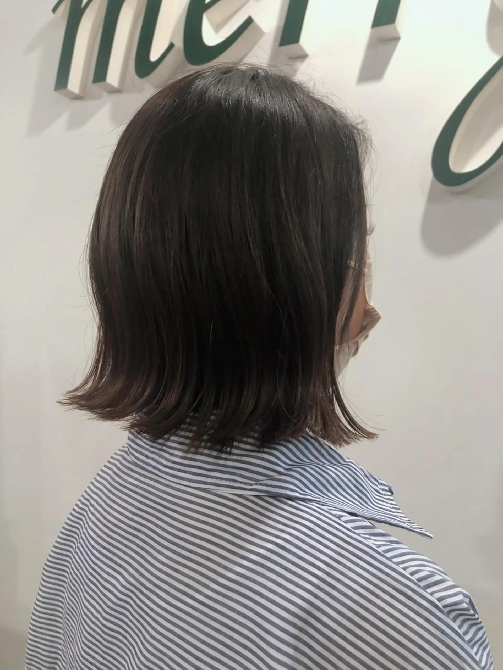 ミディアム KEI （ケイ）のヘアスタイル