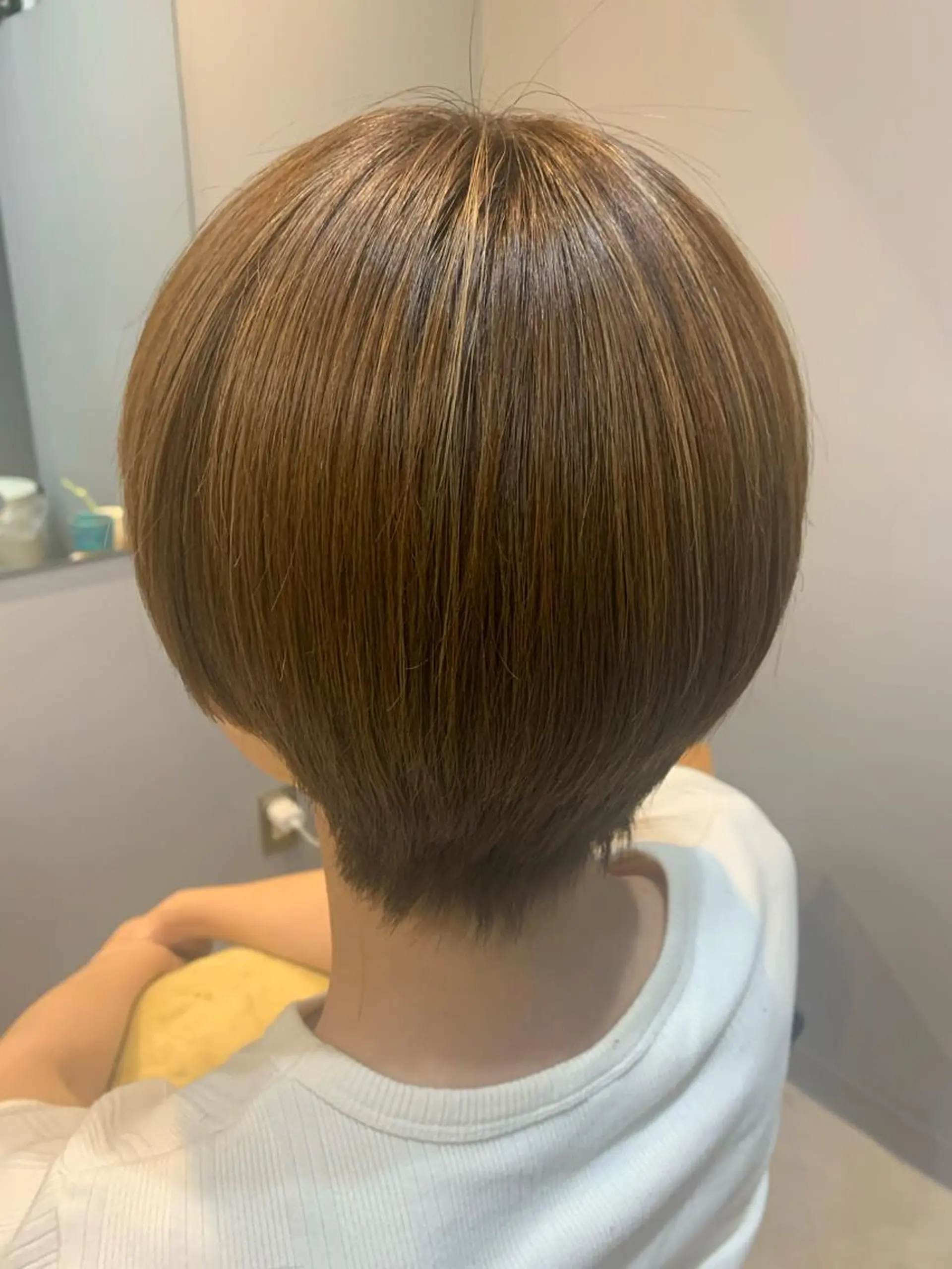 ショート ショートヘア ヘアカラー トリートメント 嶋崎 啓人のヘアスタイル