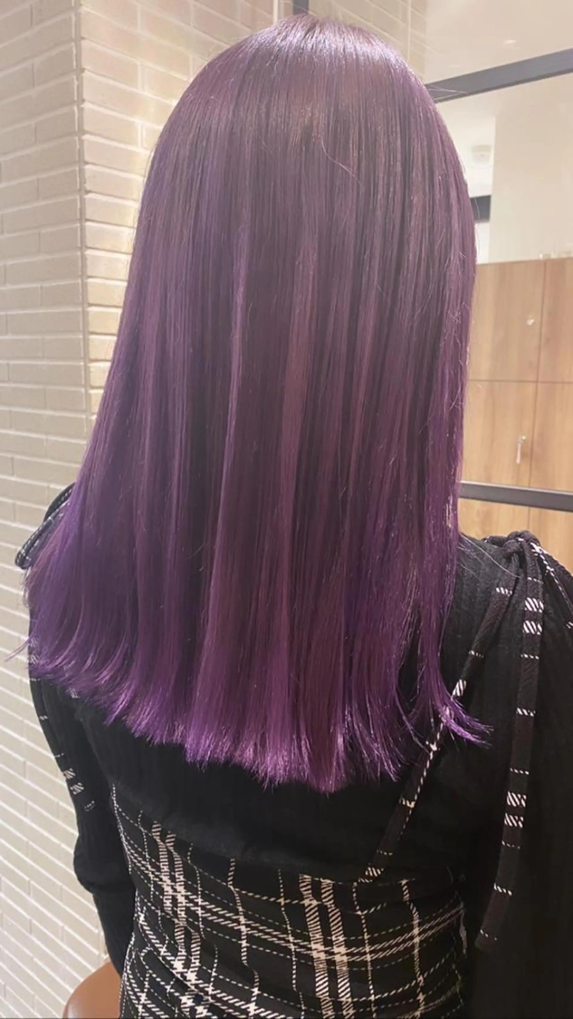 セミロング ケリーズグリーン所属・艶髪 森田/嵩士のヘアスタイル