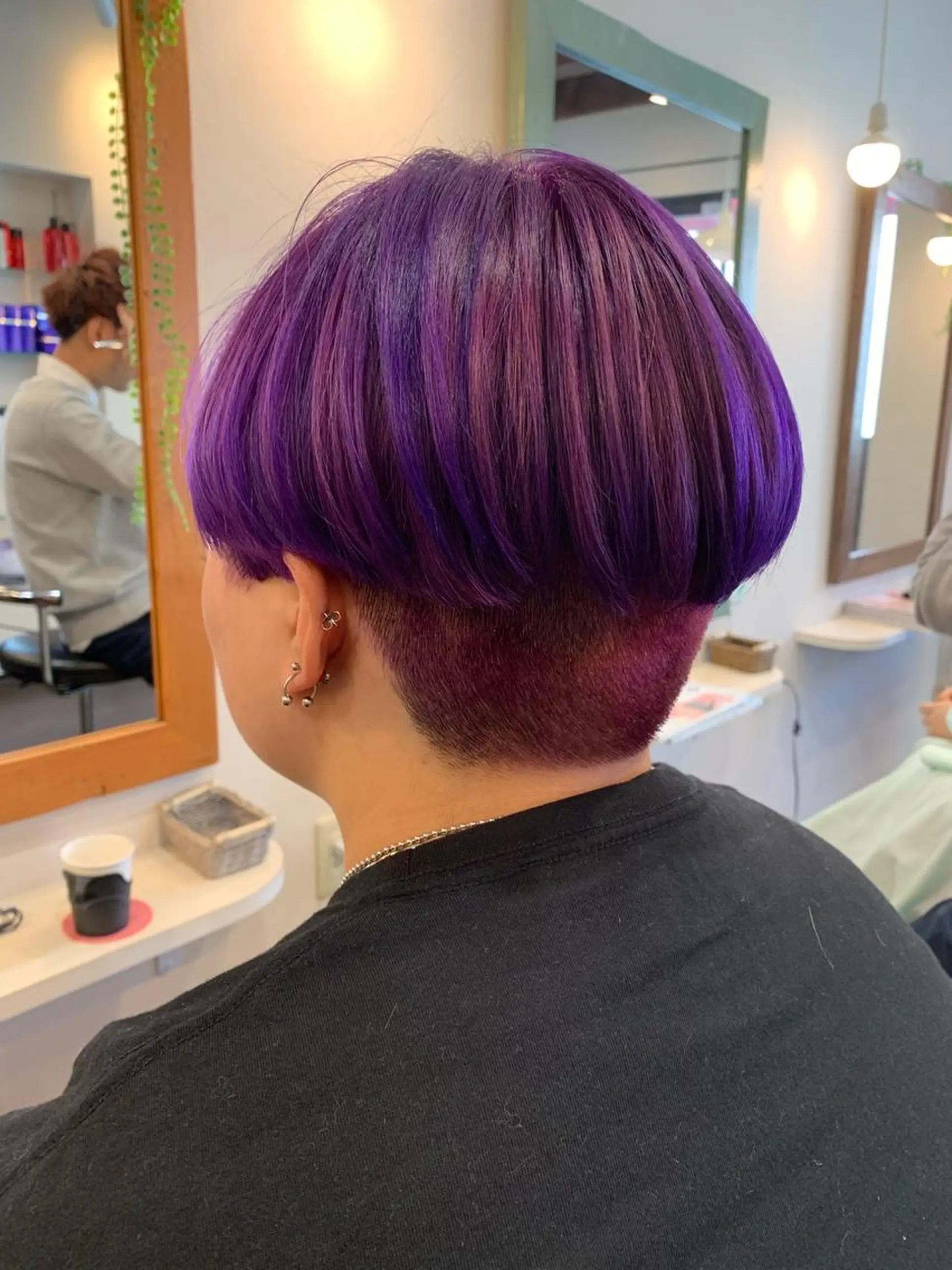 ショート カラー バイオレットカラー カット ヘアカラー トリートメント ヘアセット 中村 優太のヘアスタイル