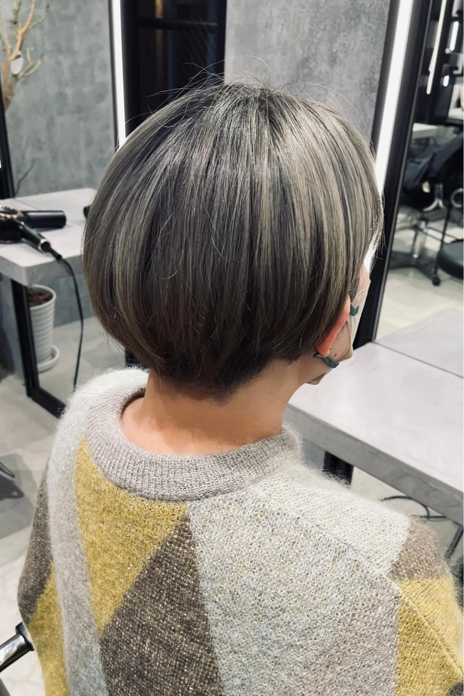 ショート カラー カット ヘアカラー トリートメント JOHO 【24時間OK】のヘアスタイル