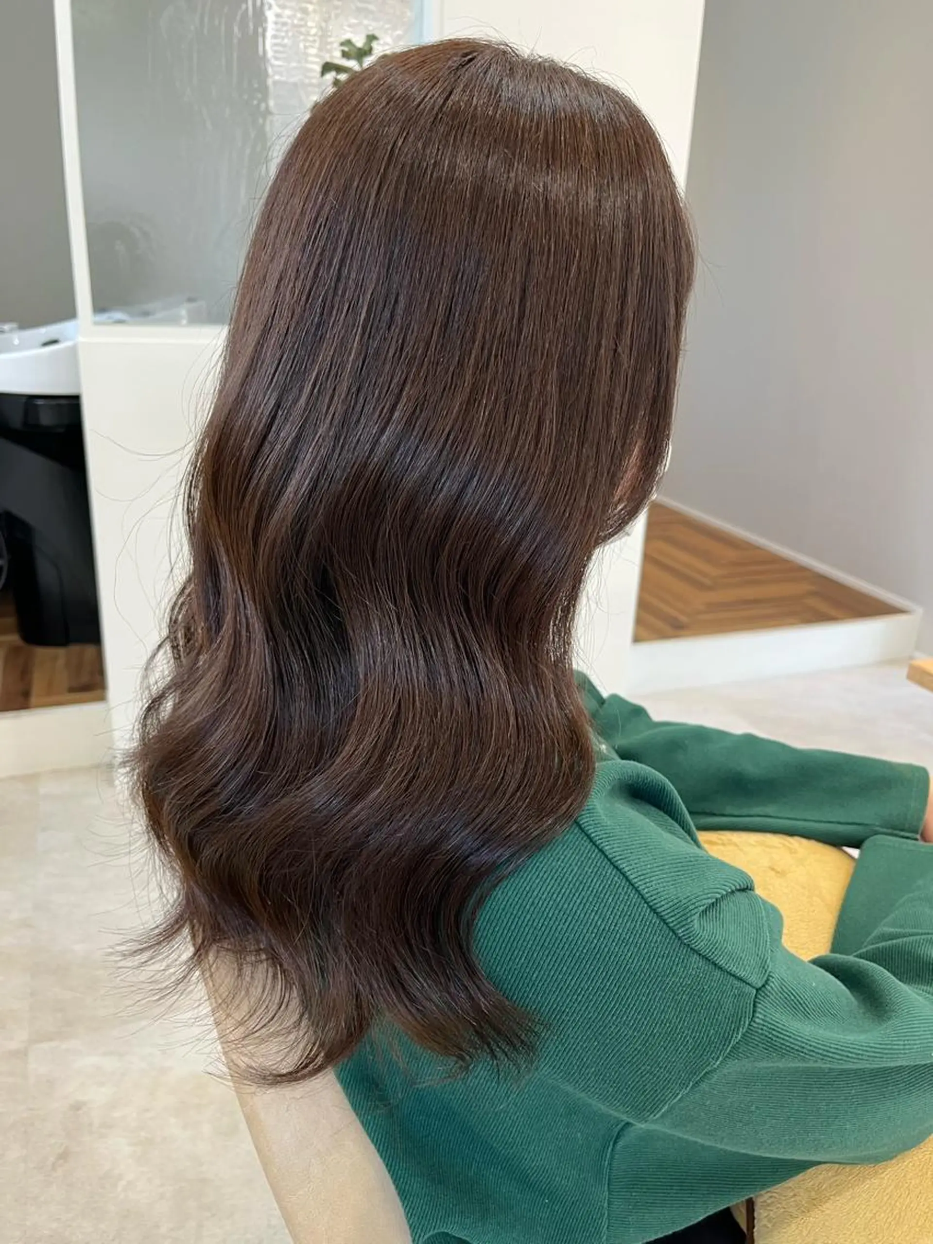 ロング ヘアカラー 加藤 明香里のヘアスタイル