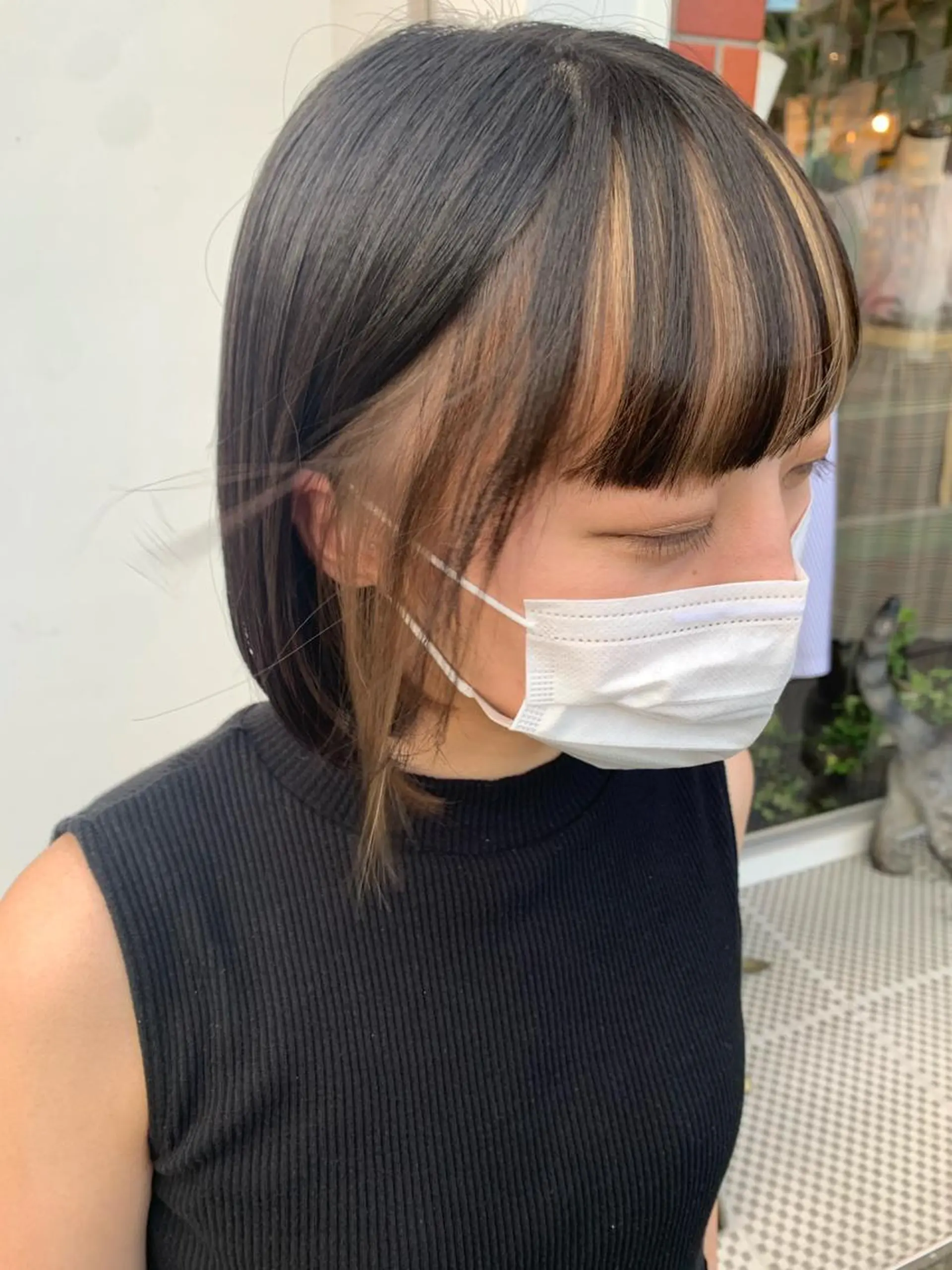 ミディアム カラー ベージュカラー ブリーチ インナーカラー ホワイトベージュ 中目黒🌼 🌼ハナのヘアスタイル