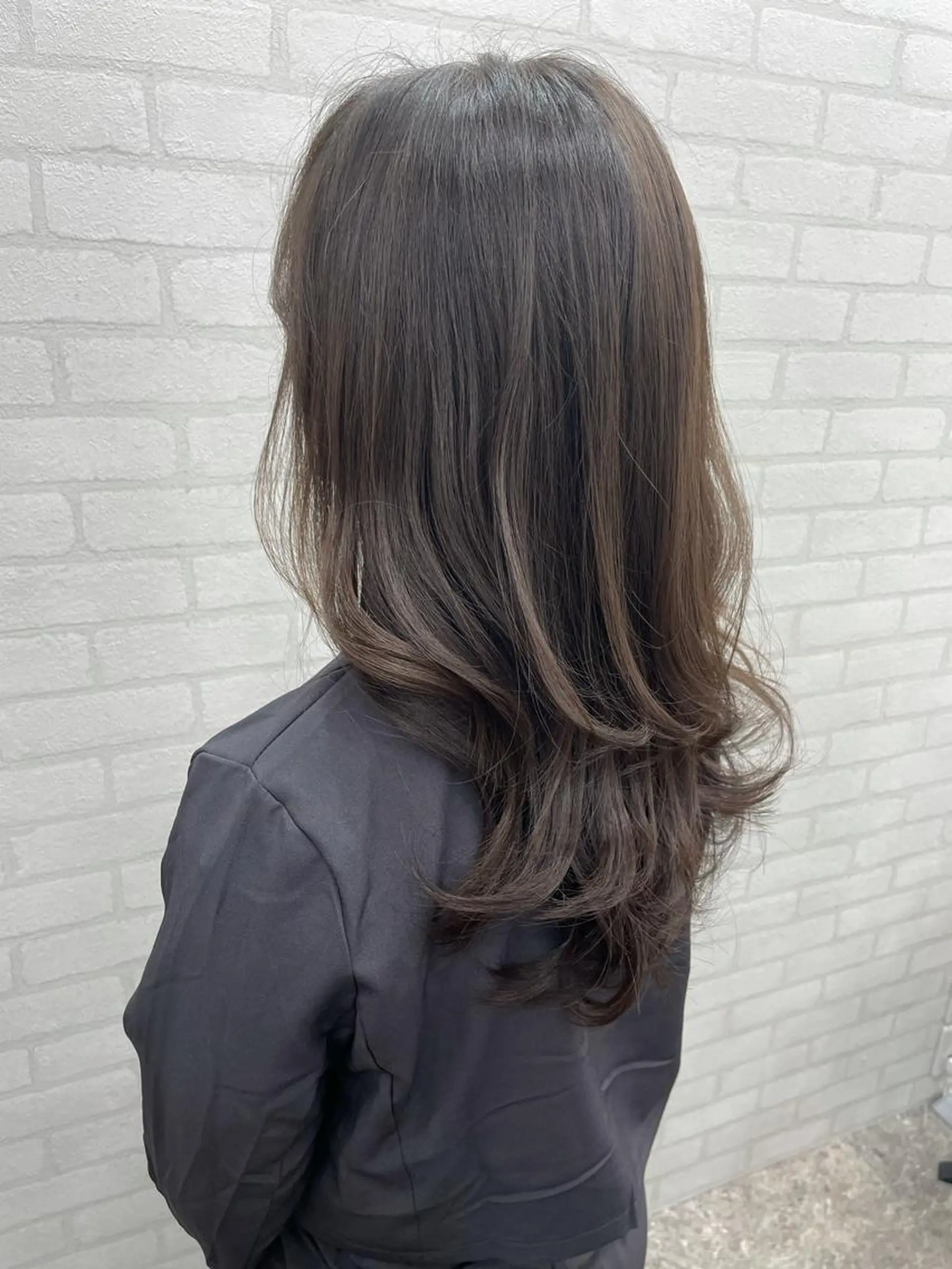 セミロング KANAMI日暮里 韓国ヘア・メイクのヘアスタイル