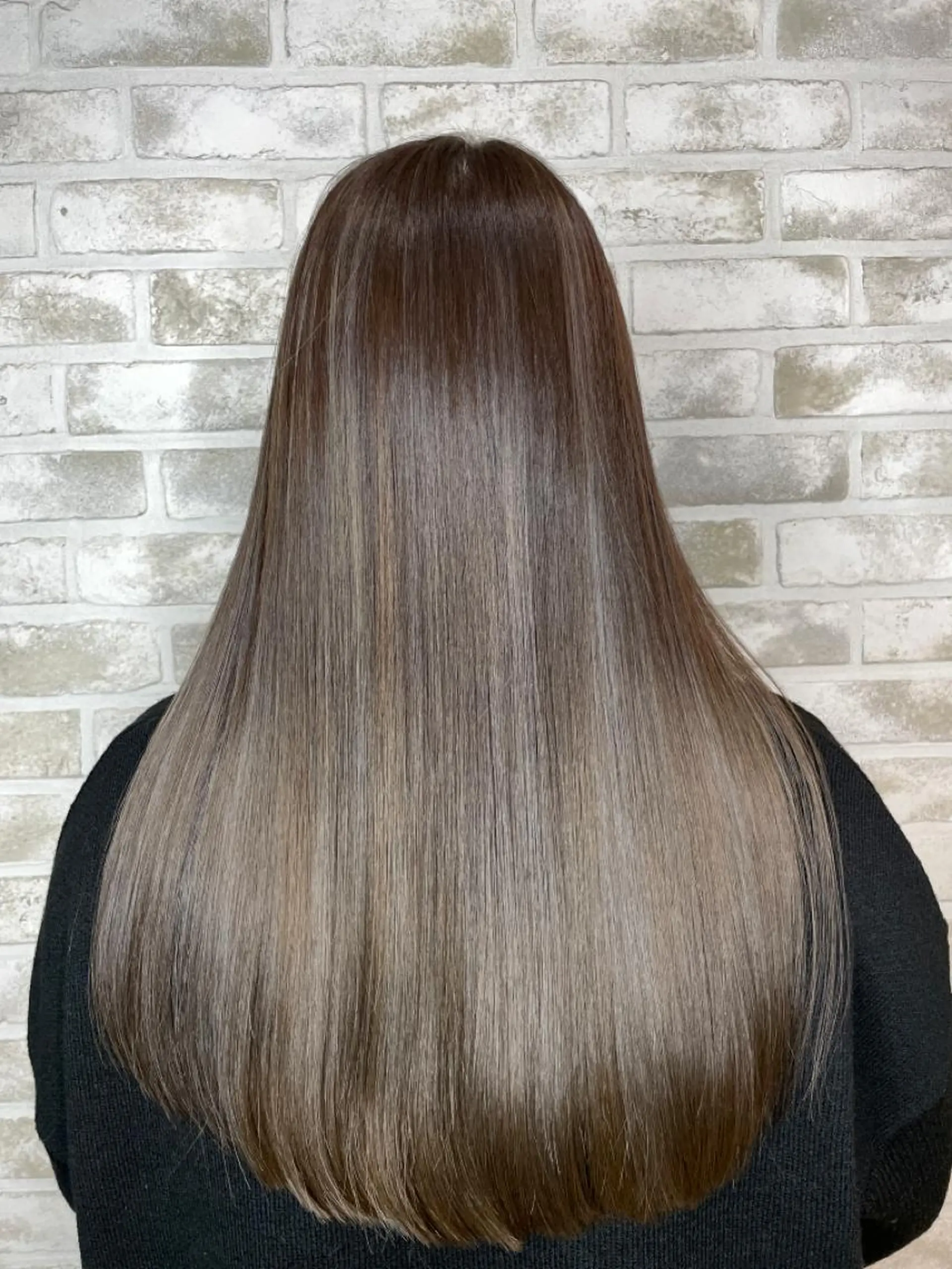 ロング カラー ハイライトカラー ハイライト 髪質改善 カット ヘアカラー トリートメント takumi Hのヘアスタイル