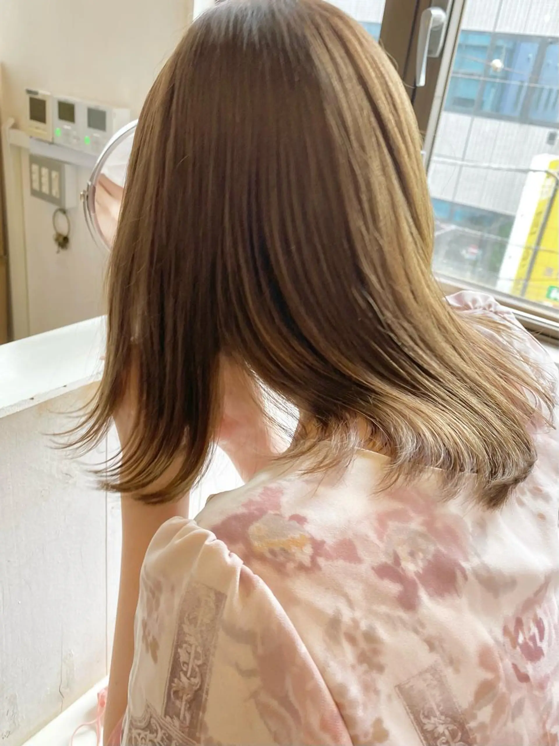 ミディアム ヘアカラー トリートメント 💖透明感カラー HAYATO💖のヘアスタイル