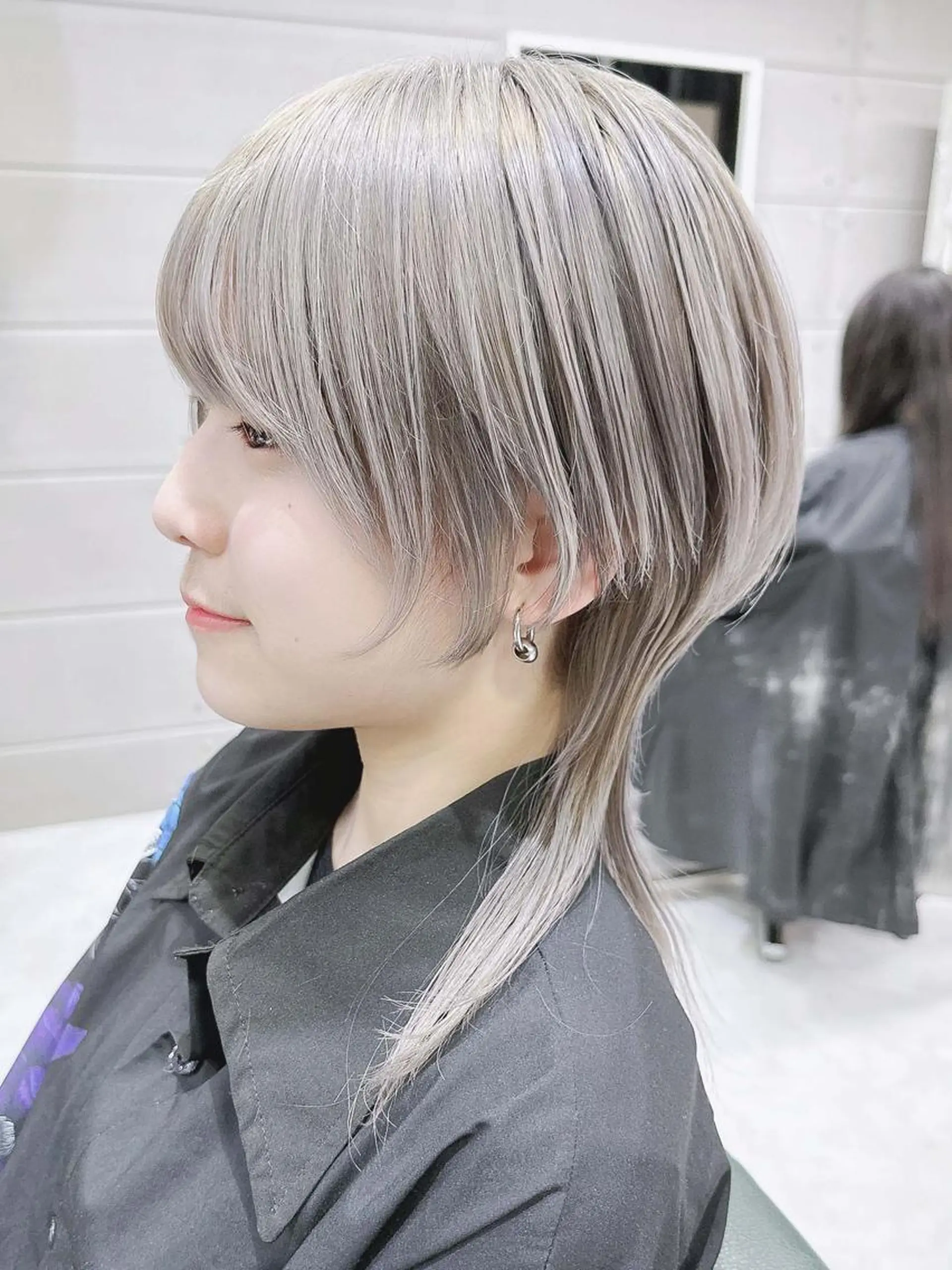 ショート カラー ヘアアレンジ ブリーチ ケアブリーチ 透明感カラー デザインカラー ハイトーンカラー Days 透明感カラーのヘアスタイル