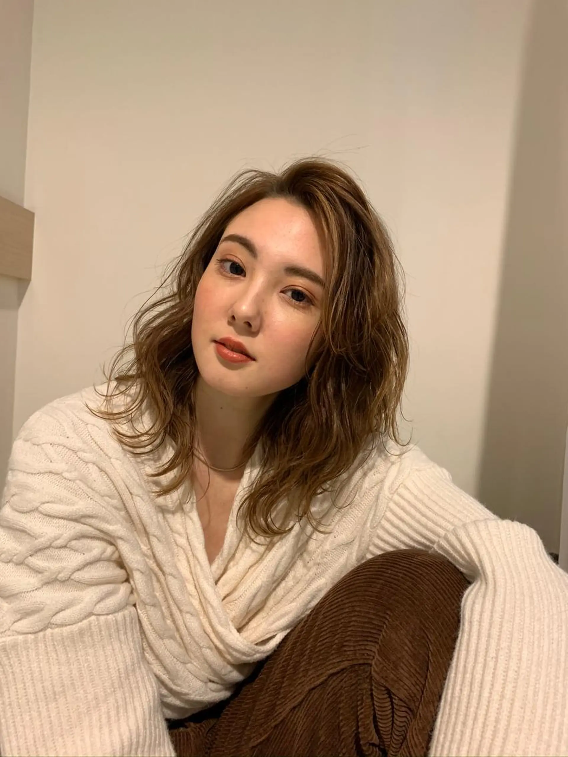 セミロング カラー サソウ ユリエ🥥のヘアスタイル