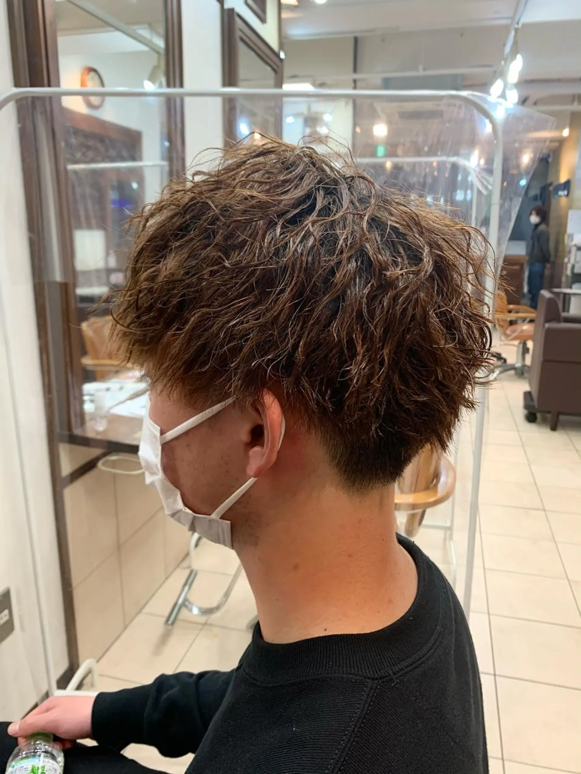 ショート パーマ メンズ メンズパーマ ツイストスパイラルパーマ スパイラルパーマ 竹内 結希のヘアスタイル