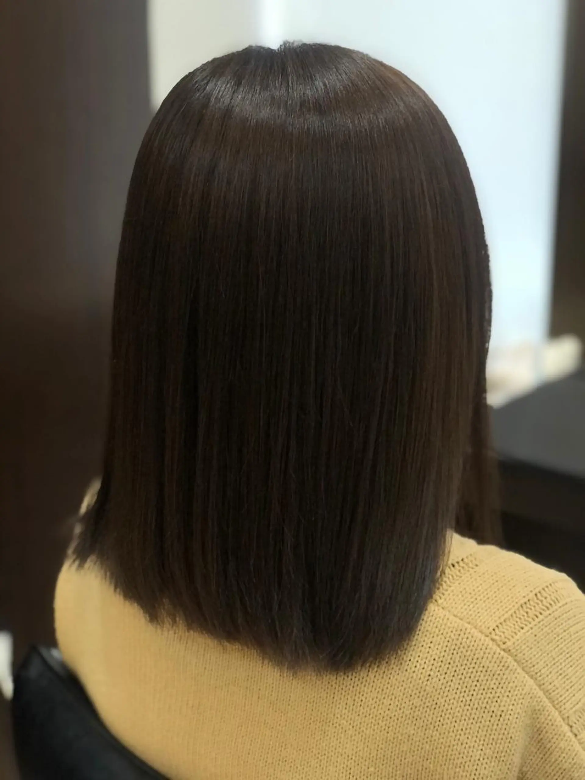 ミディアム カラー 嶌田 沙紀のヘアスタイル