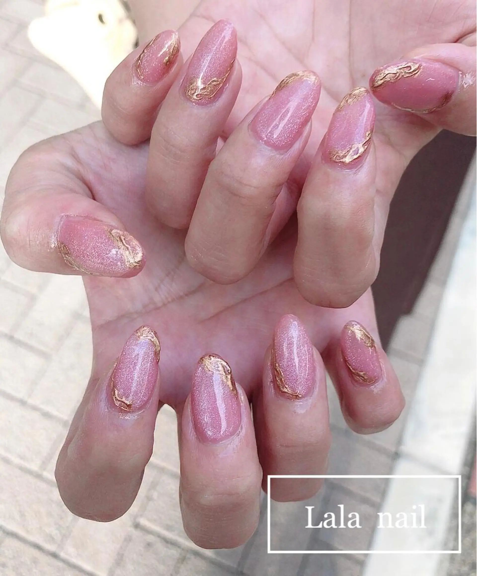 ネイル キラキラネイル マグネットネイル ミラーネイル Lala nailのネイルデザイン