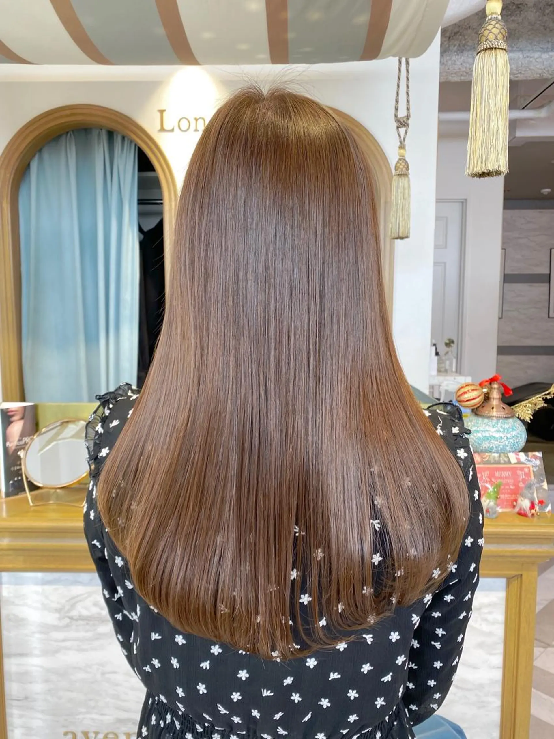 ロング カット ヘアカラー トリートメント レイヤーカット /透明感カラー西田のヘアスタイル